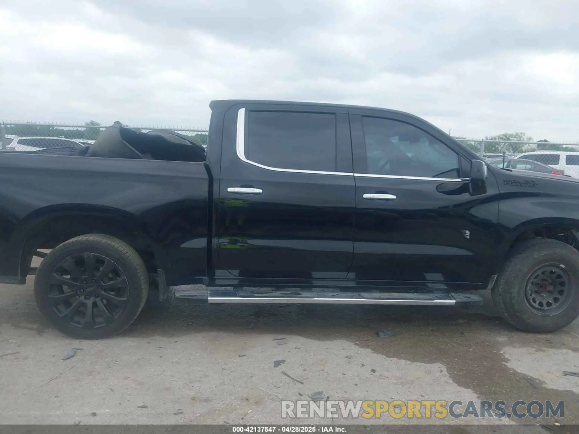14 Photograph of a damaged car 3GCPWFED0NG130309 CHEVROLET SILVERADO 1500 LTD 2022