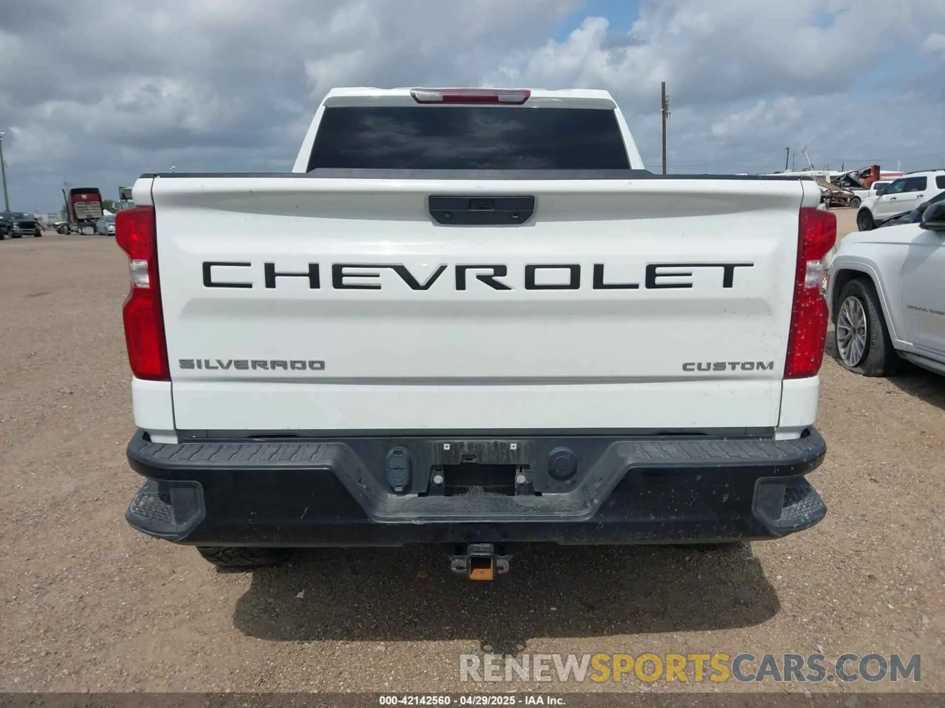 16 Photograph of a damaged car 3GCPYCEK6NG139927 CHEVROLET SILVERADO 1500 LTD 2022