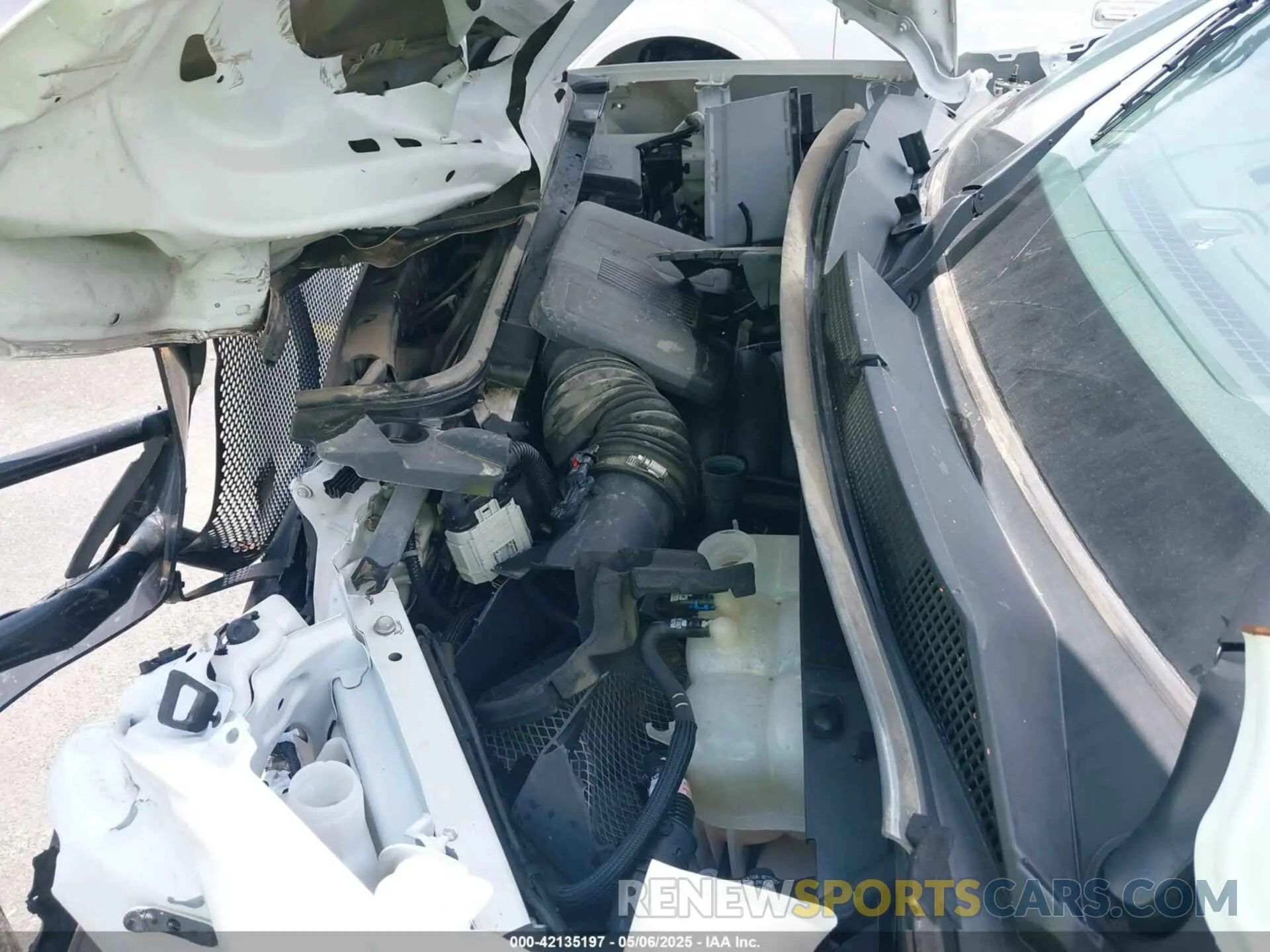 10 Photograph of a damaged car 3GCUYAED1NG181673 CHEVROLET SILVERADO 1500 LTD 2022