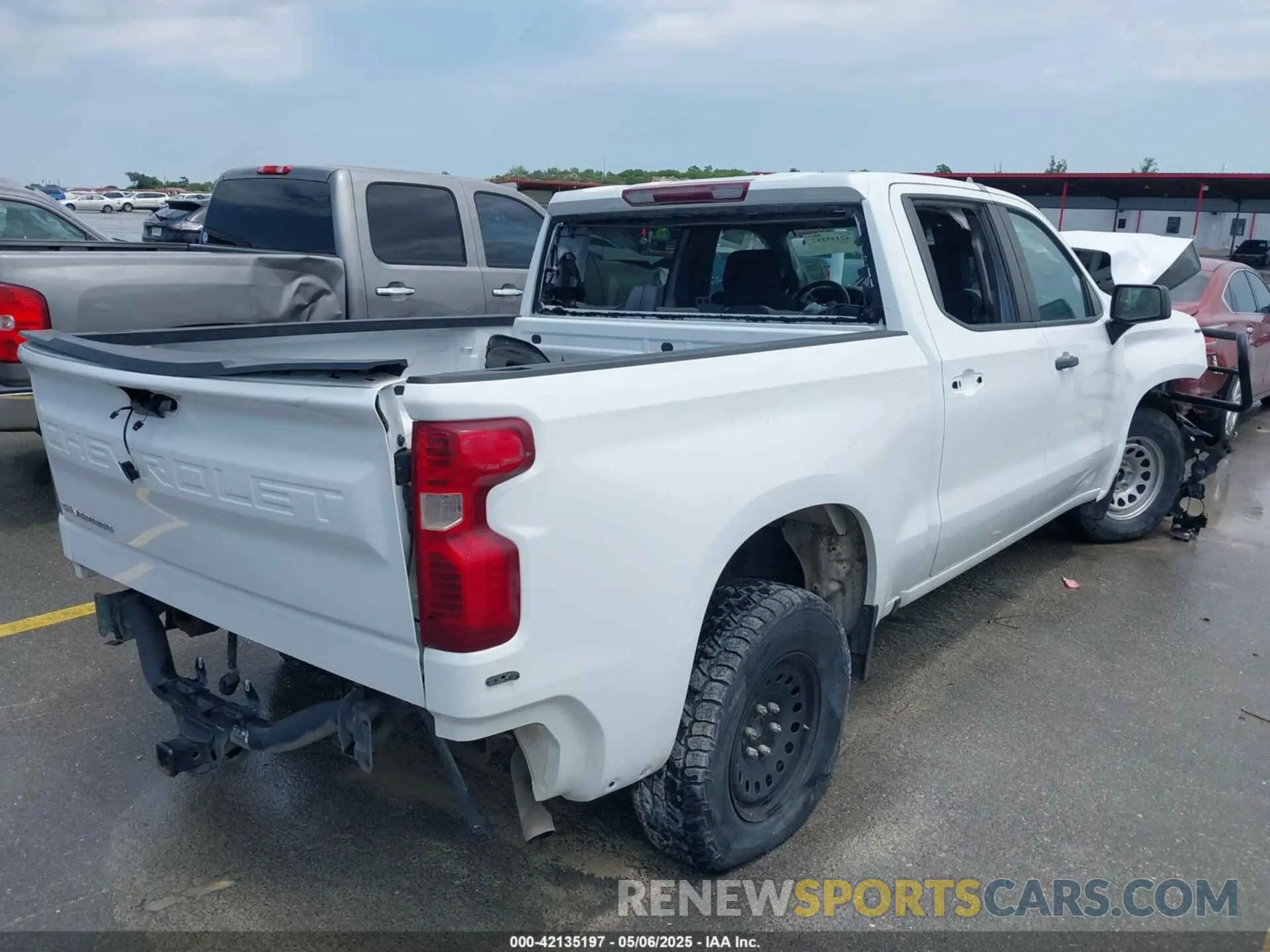 19 Photograph of a damaged car 3GCUYAED1NG181673 CHEVROLET SILVERADO 1500 LTD 2022