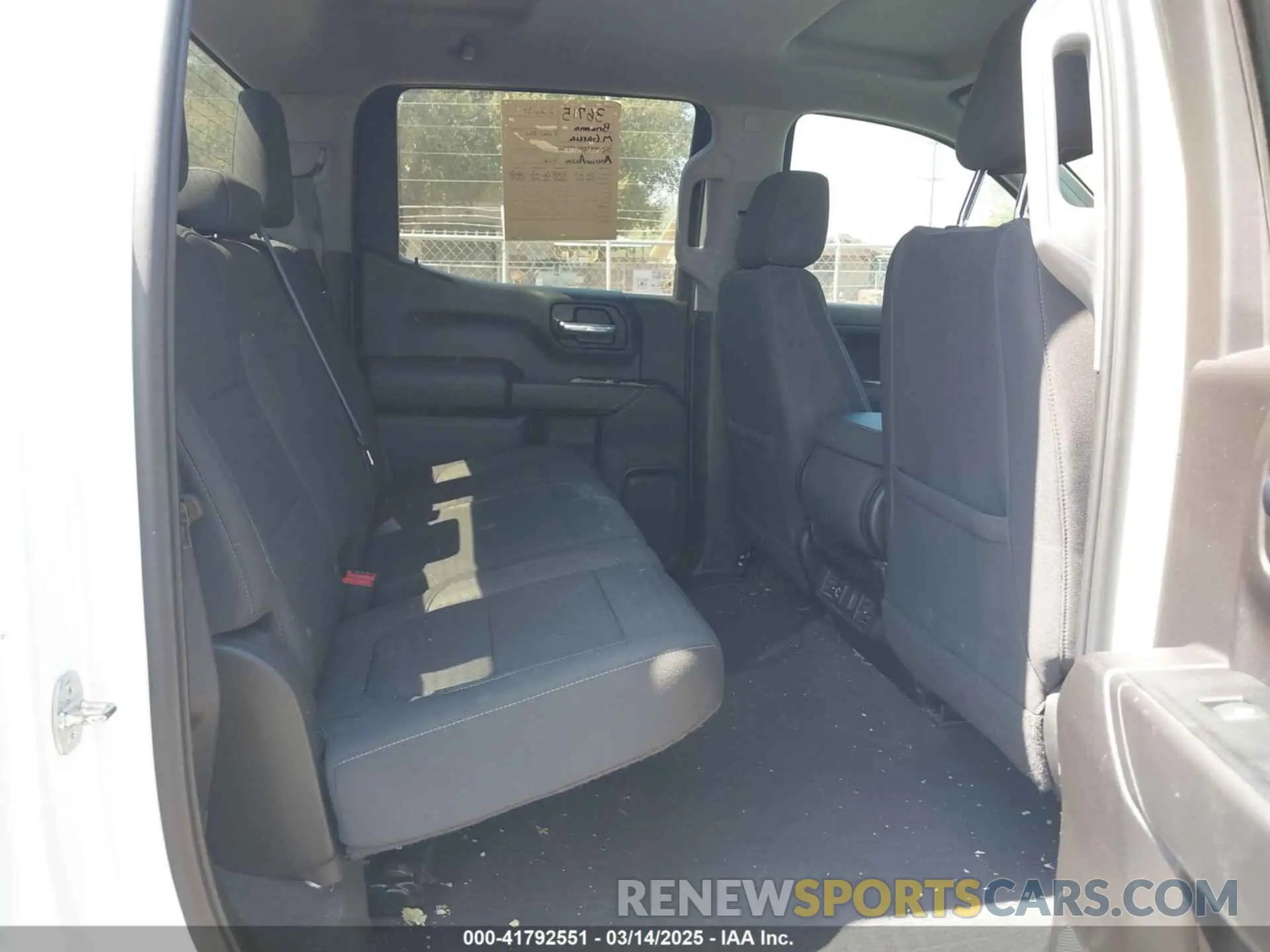 8 Photograph of a damaged car 3GCUYDED0NG172366 CHEVROLET SILVERADO 1500 LTD 2022