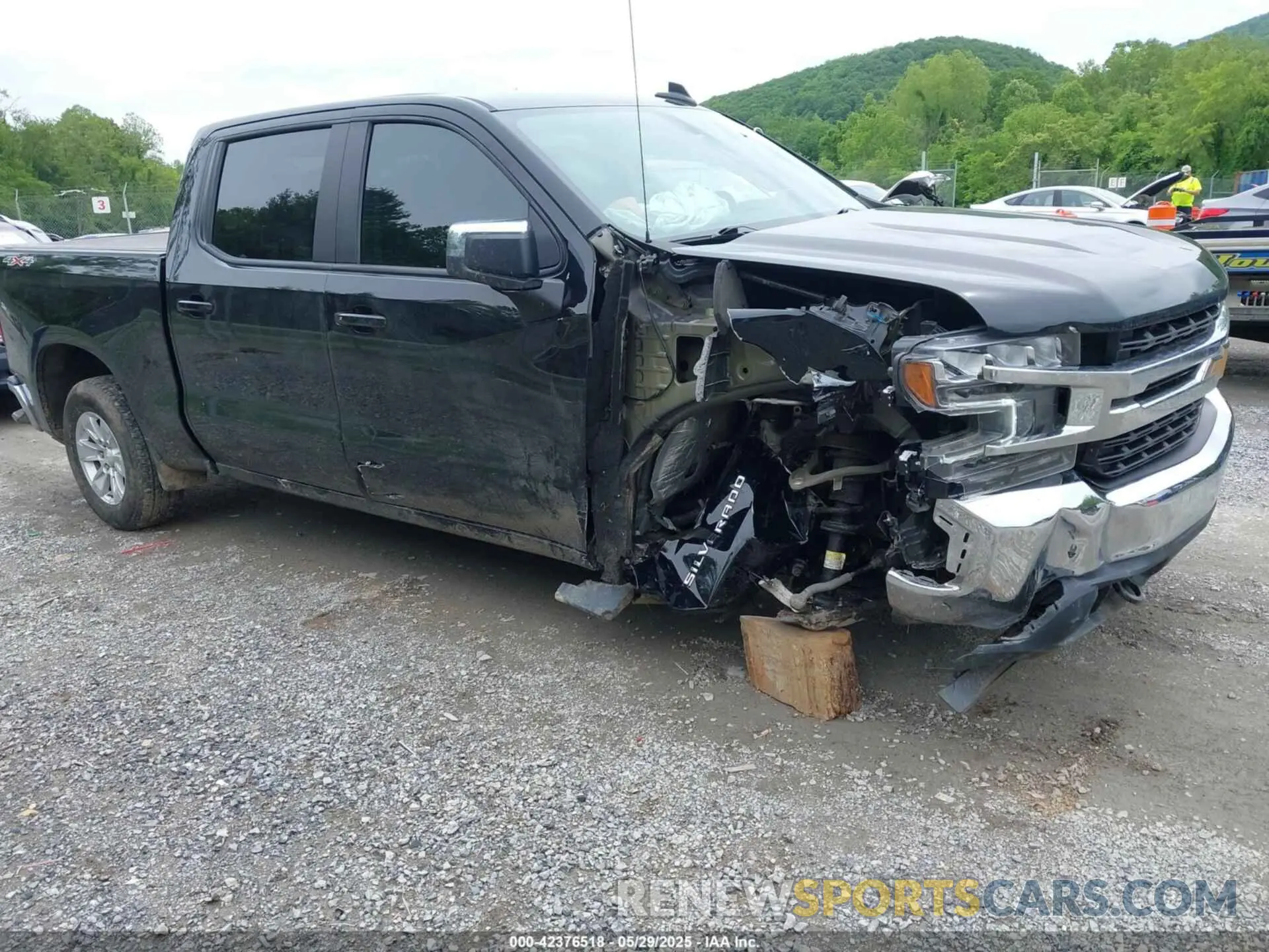 1 Photograph of a damaged car 3GCUYDED8NG165794 CHEVROLET SILVERADO 1500 LTD 2022