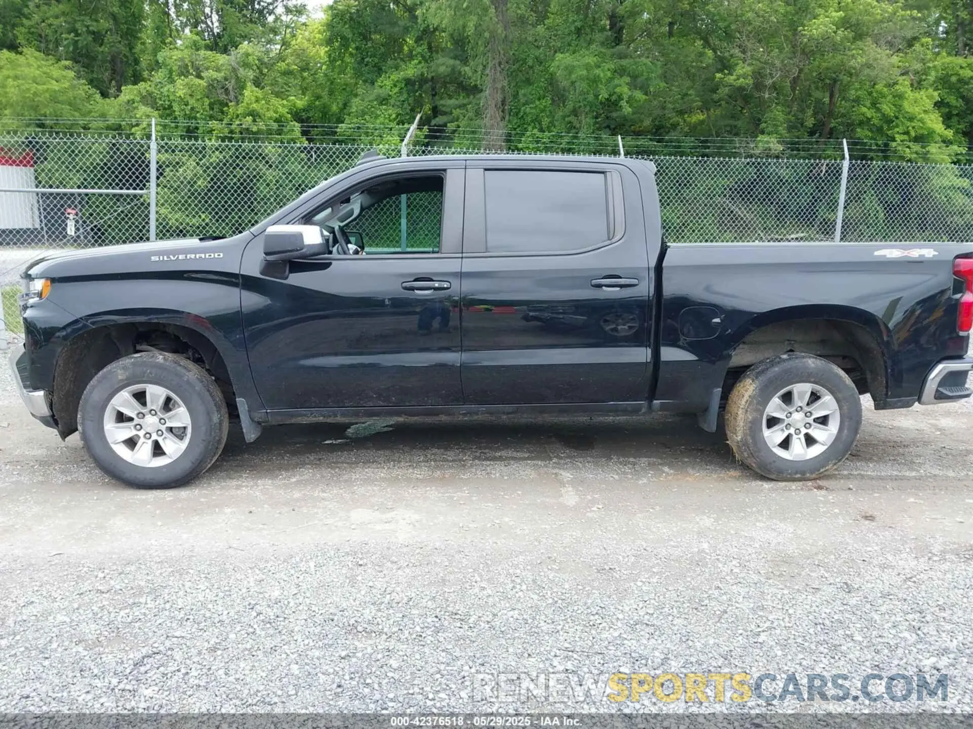 14 Photograph of a damaged car 3GCUYDED8NG165794 CHEVROLET SILVERADO 1500 LTD 2022