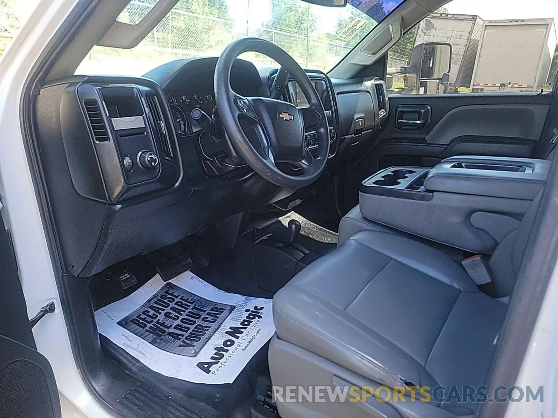 13 Photograph of a damaged car 1GB4KVCY6KF175609 CHEVROLET SILVERADO 2019