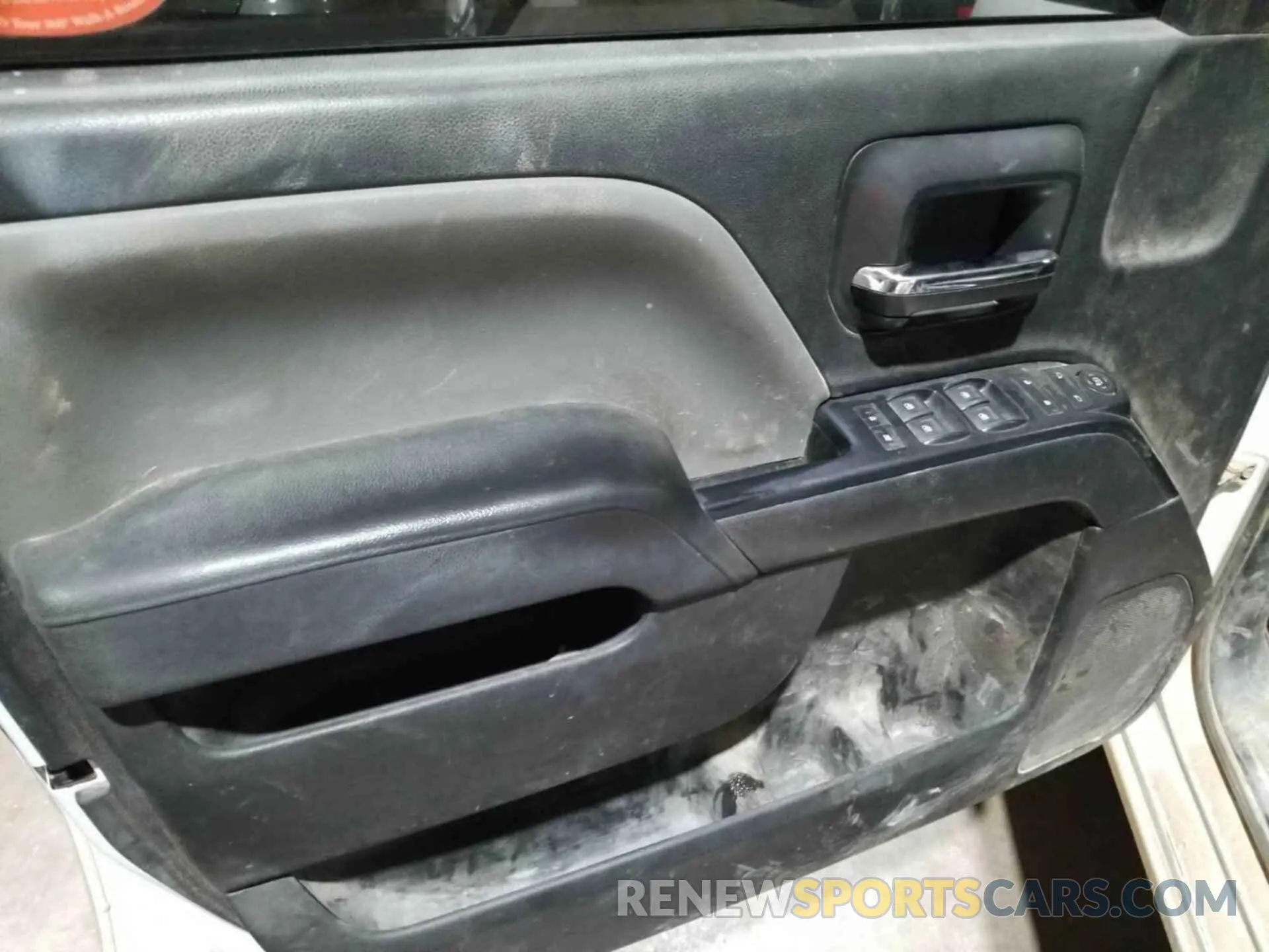 7 Photograph of a damaged car 1GB4KVCY6KF175609 CHEVROLET SILVERADO 2019