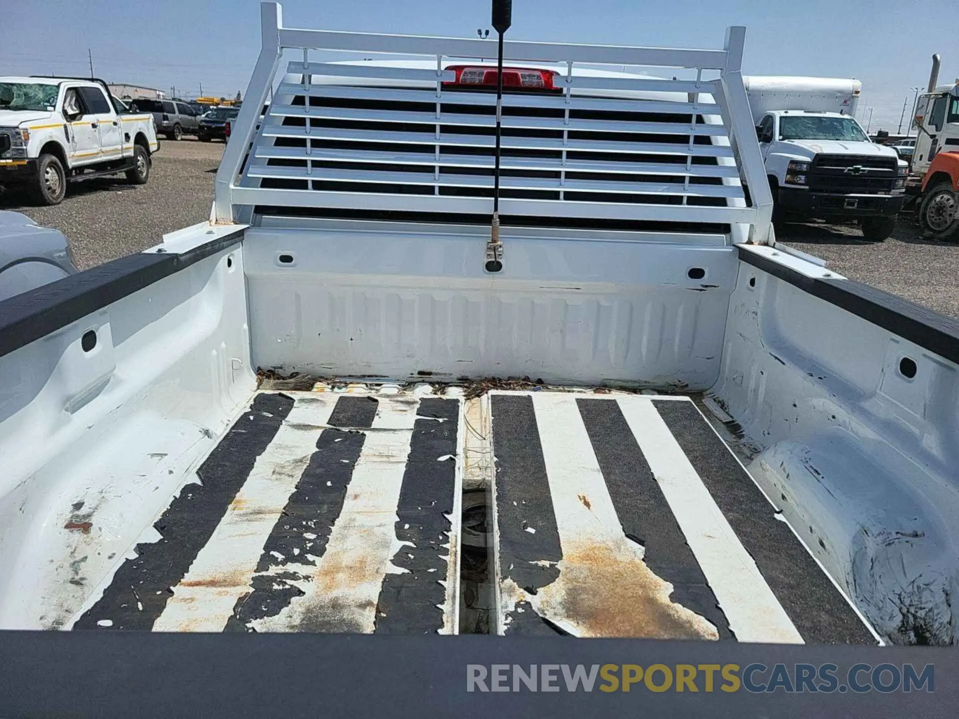 11 Photograph of a damaged car 1GC1KREG1KF188388 CHEVROLET SILVERADO 2019