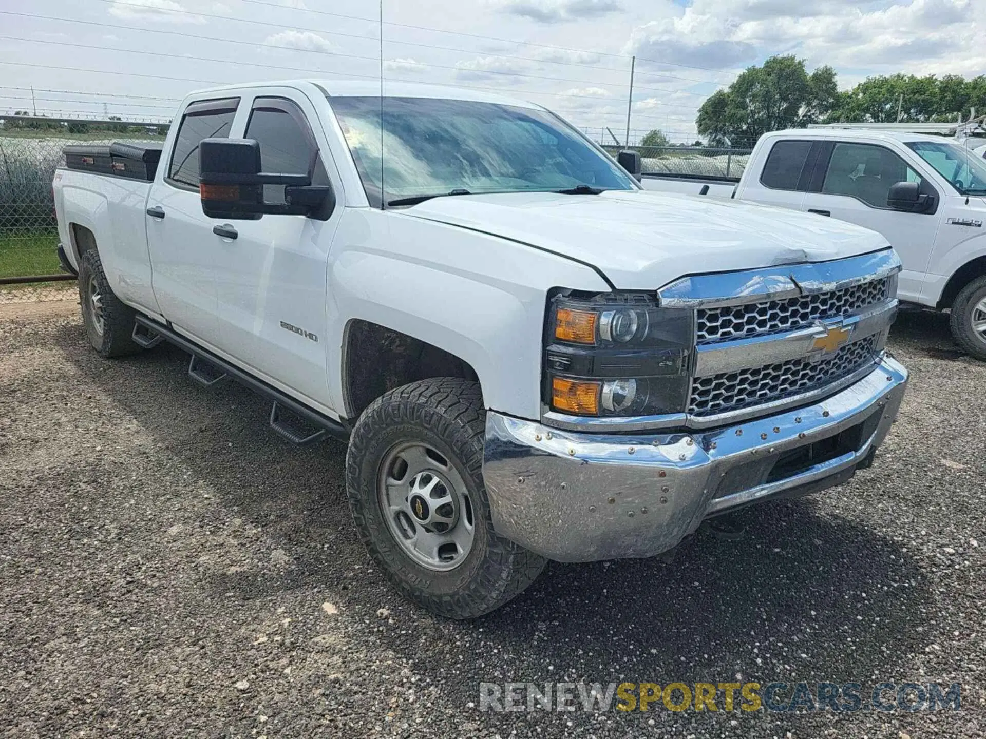 4 Photograph of a damaged car 1GC1KREG5KF178298 CHEVROLET SILVERADO 2019