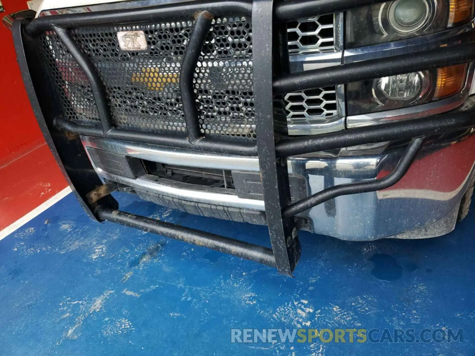 19 Photograph of a damaged car 1GC1KREGXKF210713 CHEVROLET SILVERADO 2019