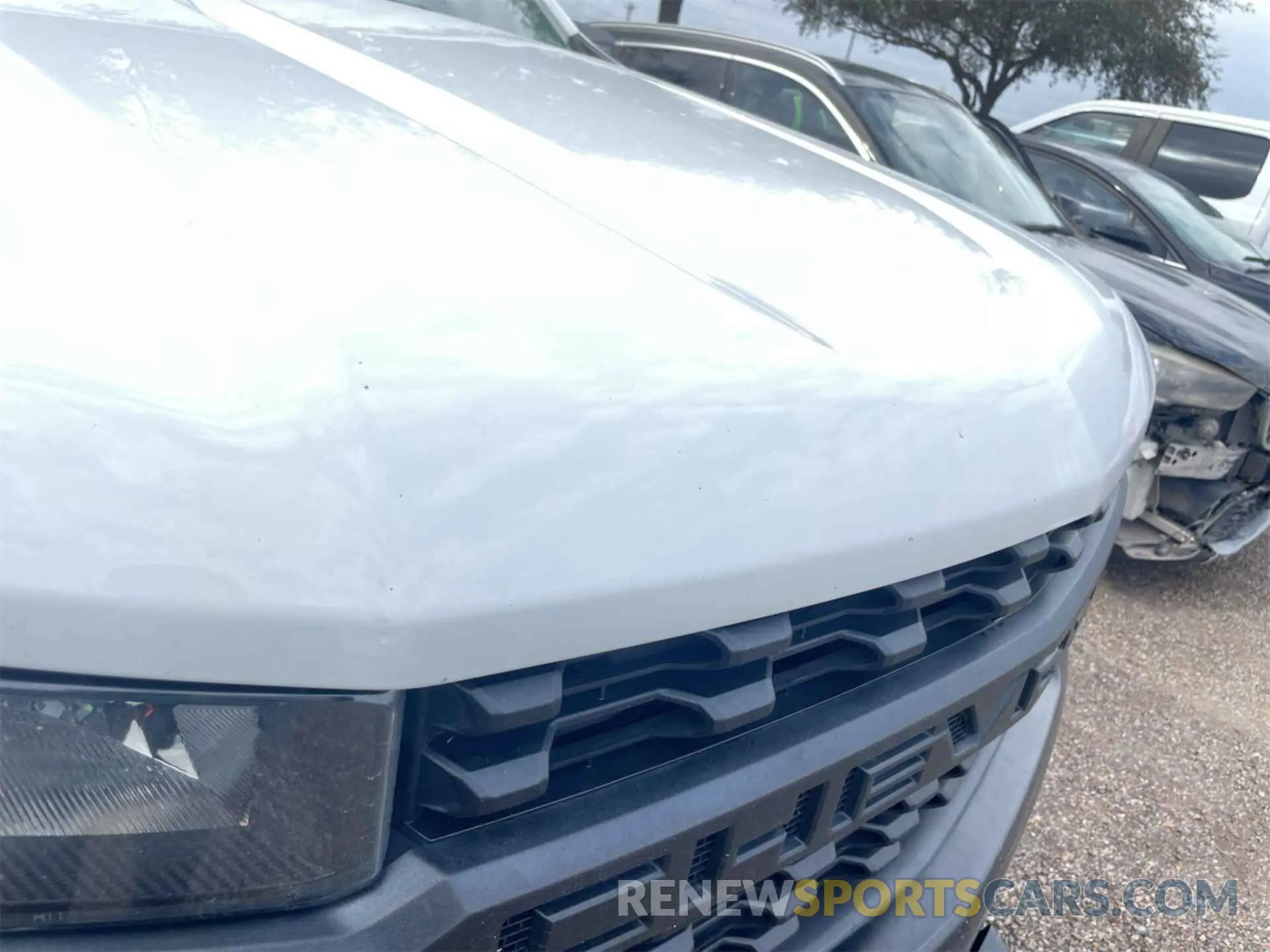 18 Photograph of a damaged car 1GCPWAEH7KZ317371 CHEVROLET SILVERADO 2019