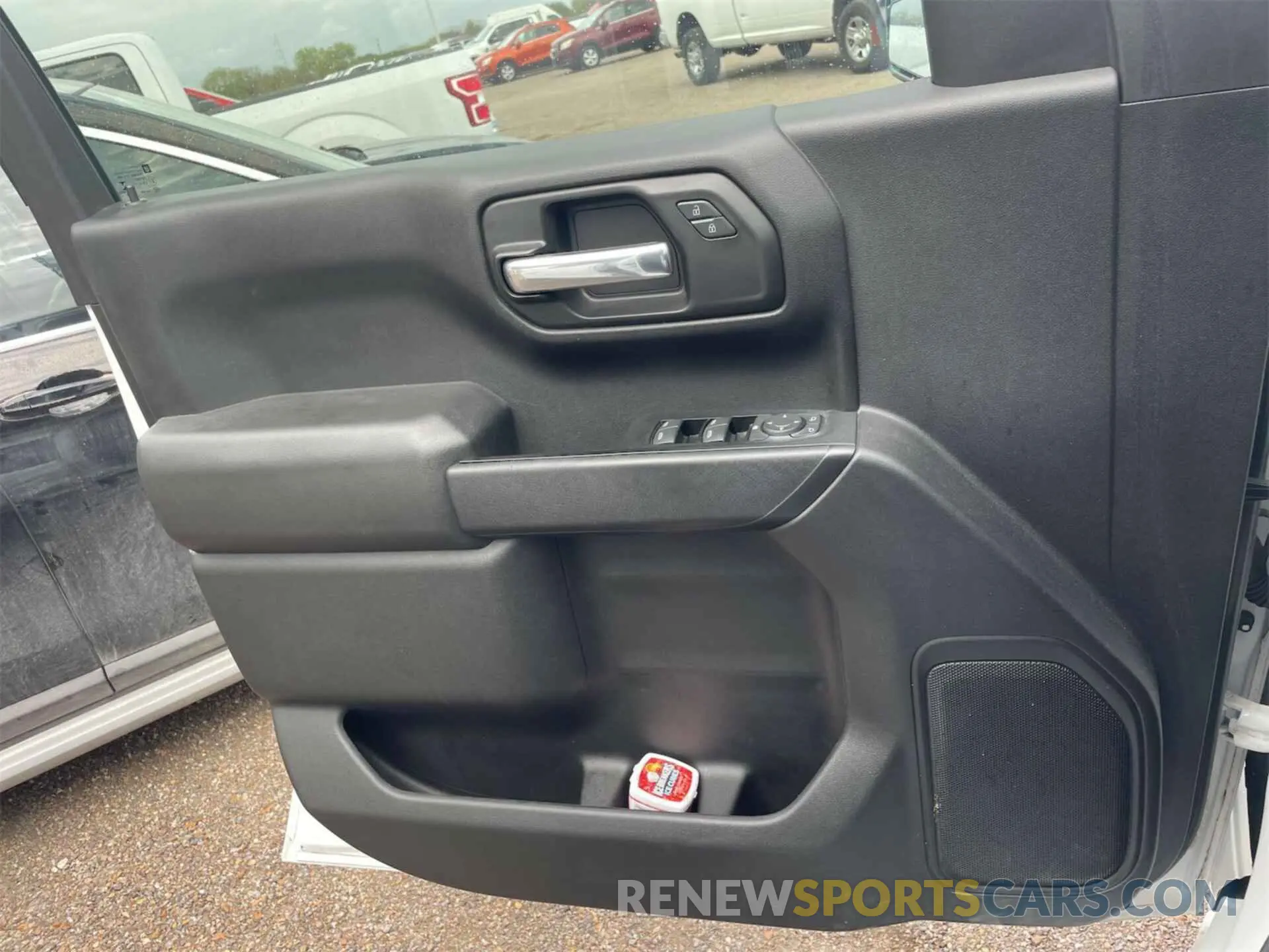 8 Photograph of a damaged car 1GCPWAEH7KZ317371 CHEVROLET SILVERADO 2019