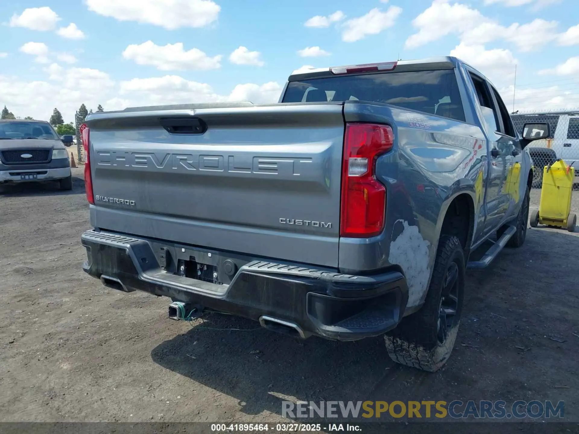 4 Photograph of a damaged car 1GCPYCEF8KZ348035 CHEVROLET SILVERADO 2019