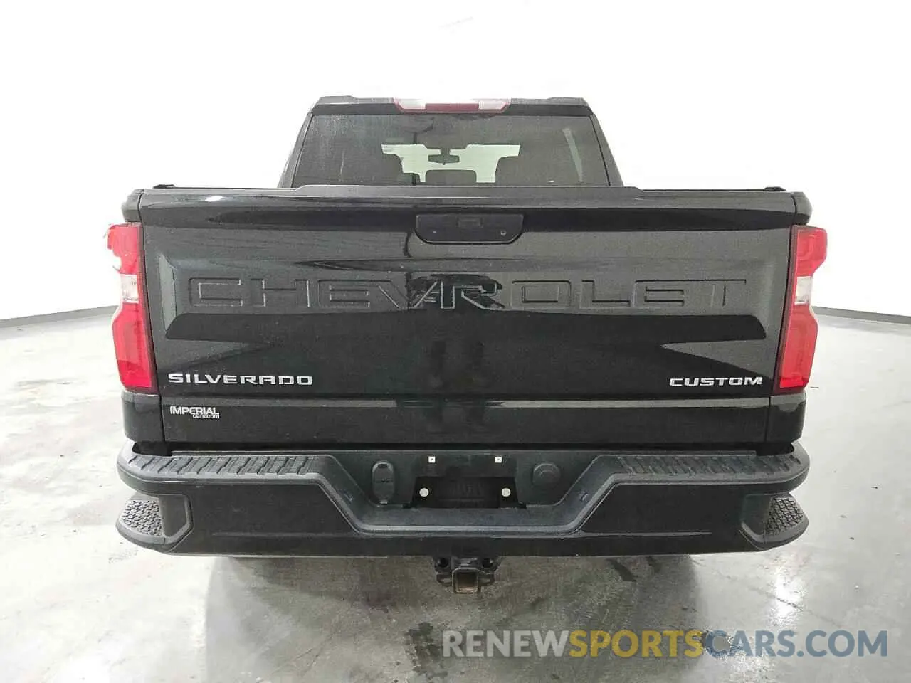 6 Photograph of a damaged car 1GCPYCEH8KZ388004 CHEVROLET SILVERADO 2019