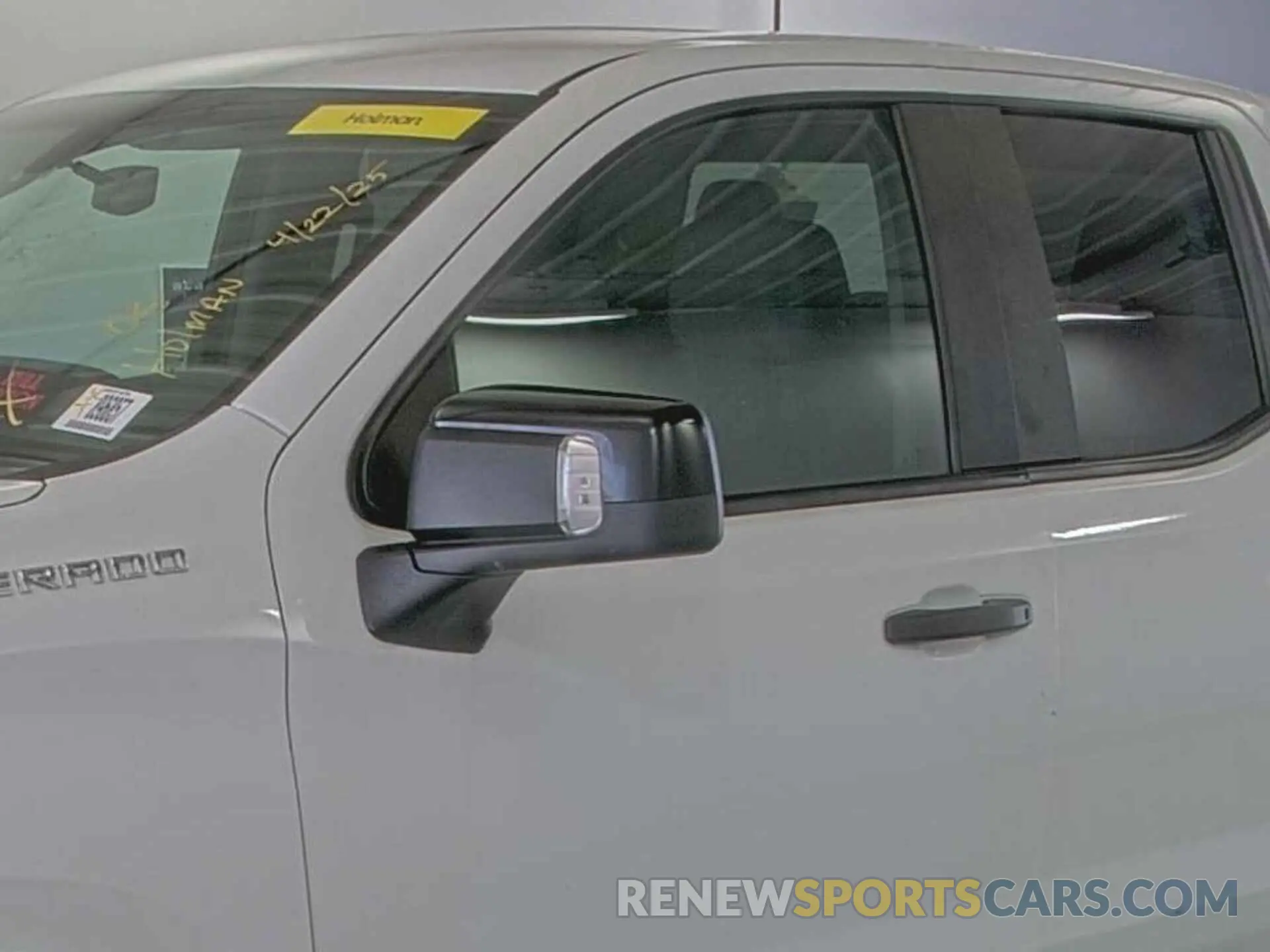 2 Photograph of a damaged car 1GCRWAEH0KZ412282 CHEVROLET SILVERADO 2019
