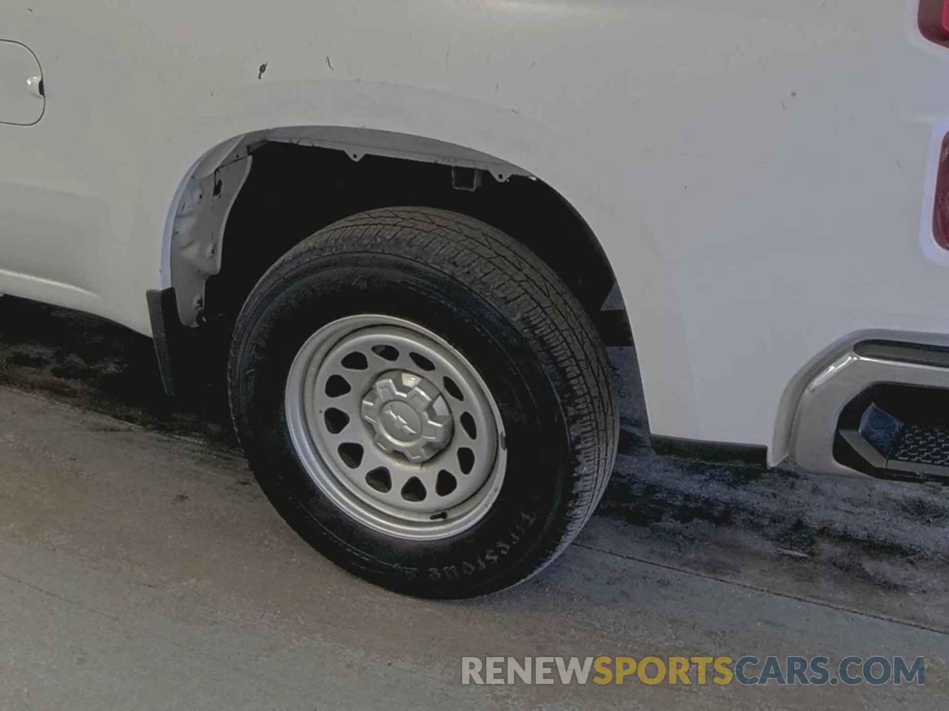 20 Photograph of a damaged car 1GCRWAEH0KZ412282 CHEVROLET SILVERADO 2019