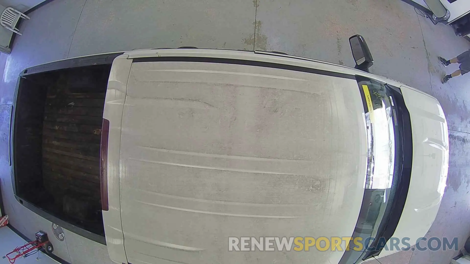 32 Photograph of a damaged car 1GCRWAEH0KZ412282 CHEVROLET SILVERADO 2019