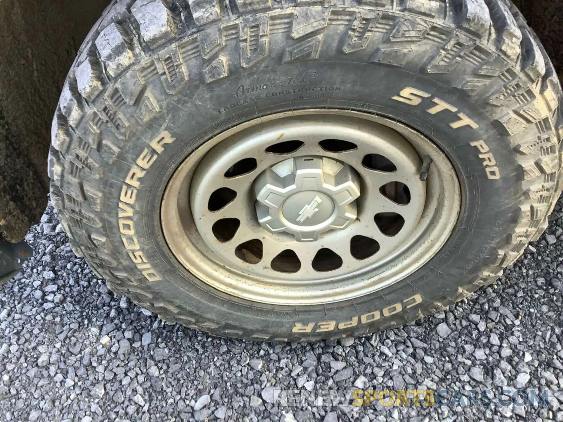 14 Photograph of a damaged car 1GCRYAEF5KZ270424 CHEVROLET SILVERADO 2019