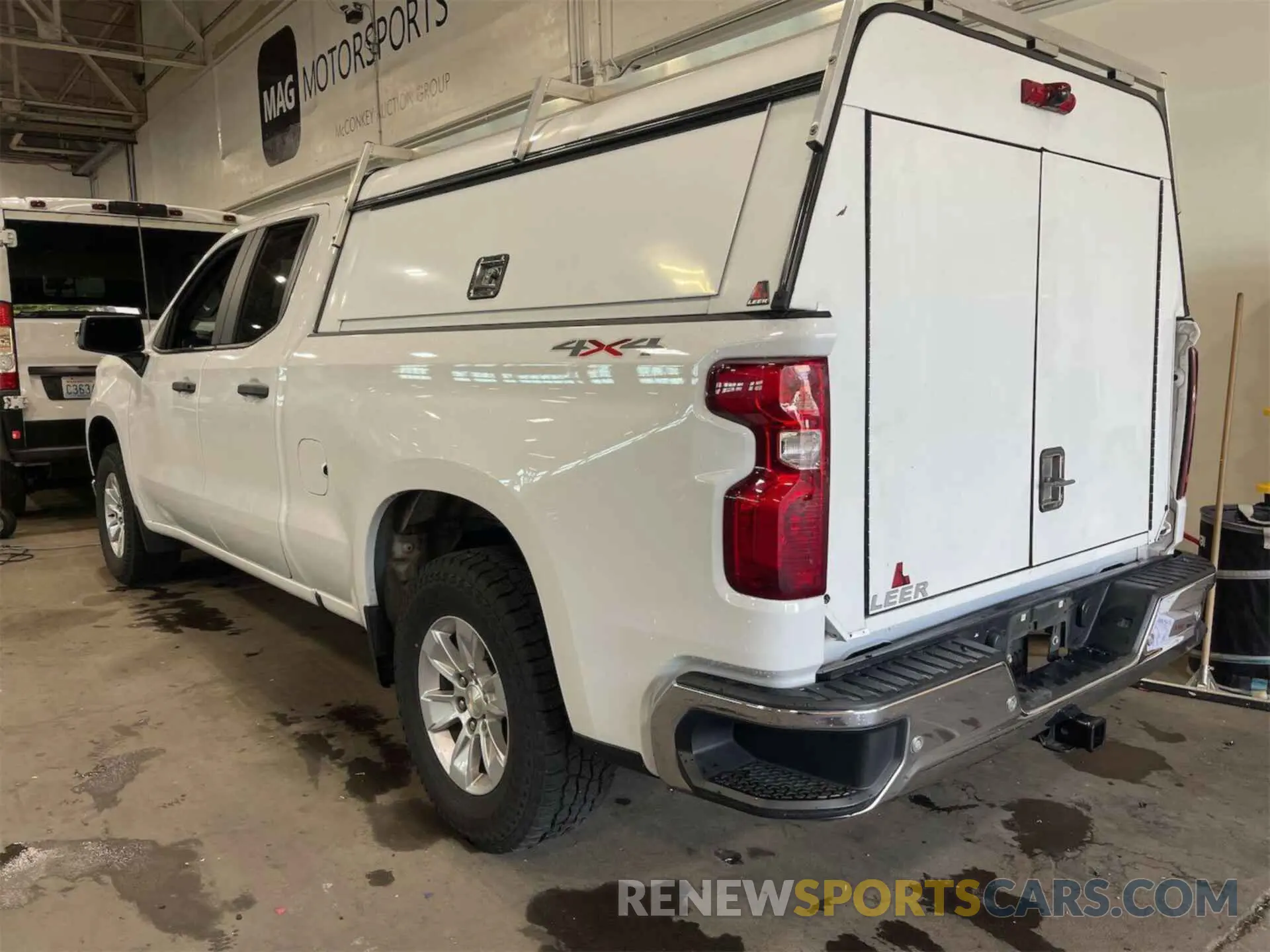 1 Photograph of a damaged car 1GCRYAEF7KZ324807 CHEVROLET SILVERADO 2019