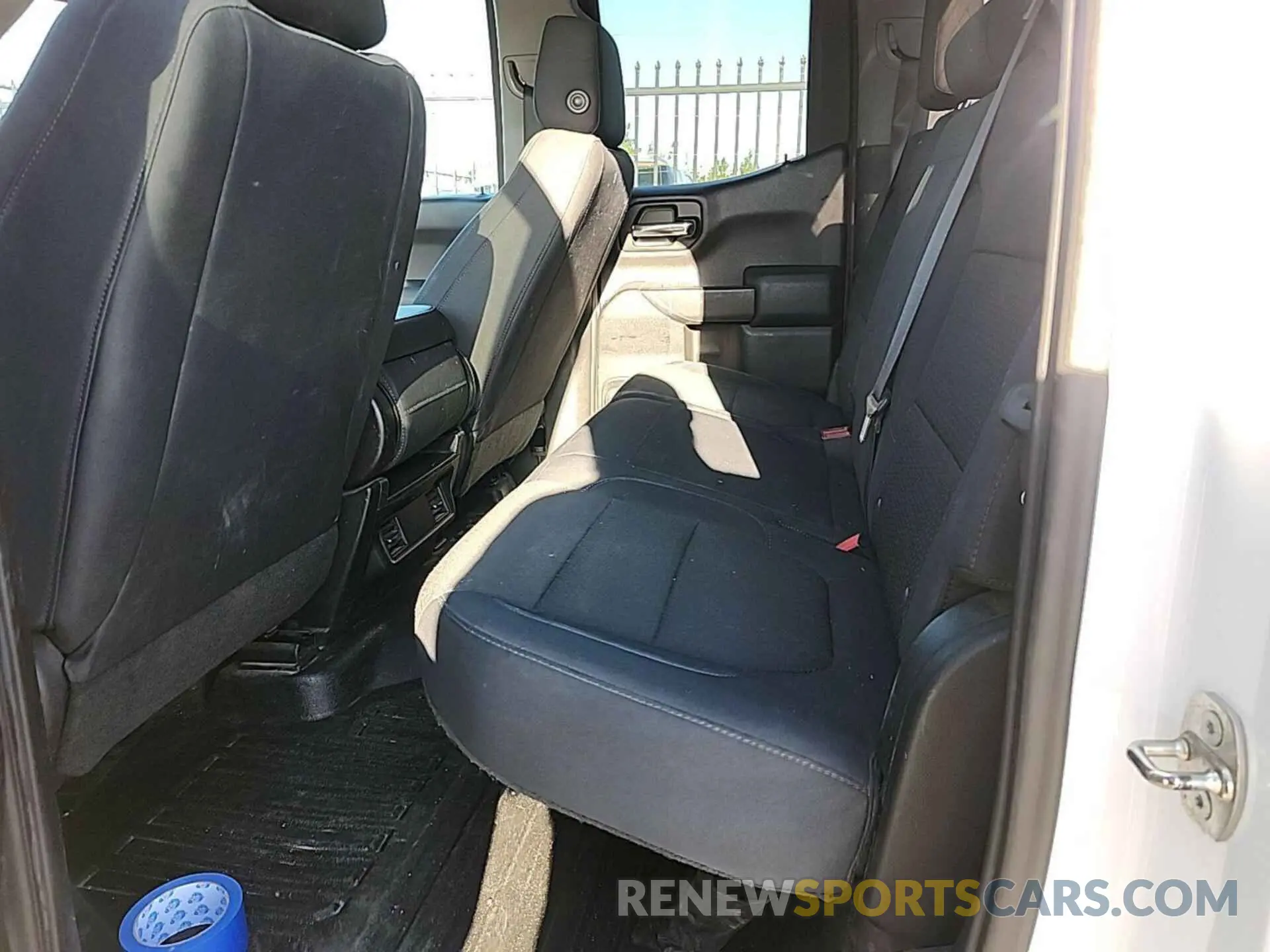 20 Photograph of a damaged car 1GCRYAEH2KZ344108 CHEVROLET SILVERADO 2019