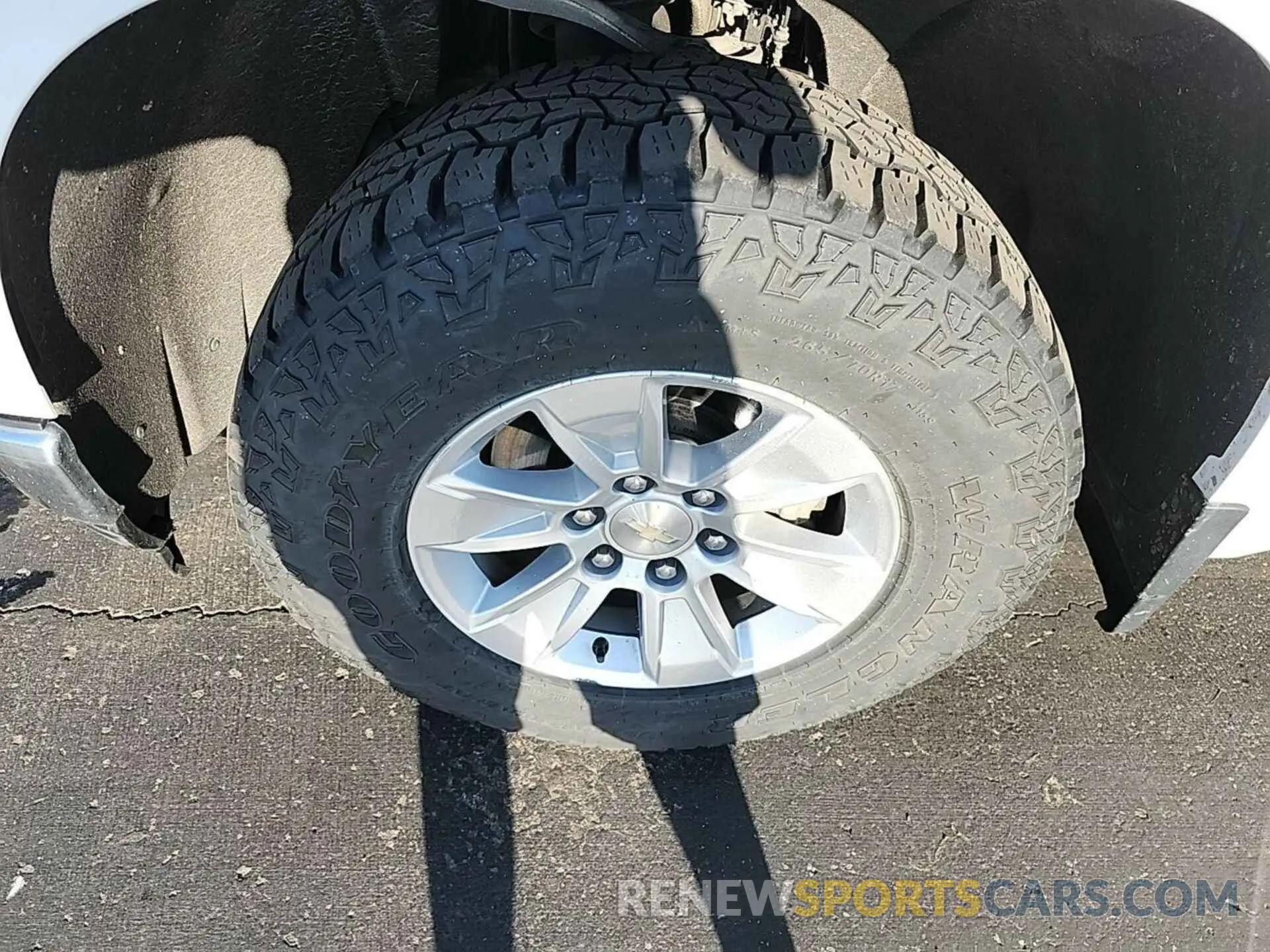 22 Photograph of a damaged car 1GCRYAEH2KZ344108 CHEVROLET SILVERADO 2019