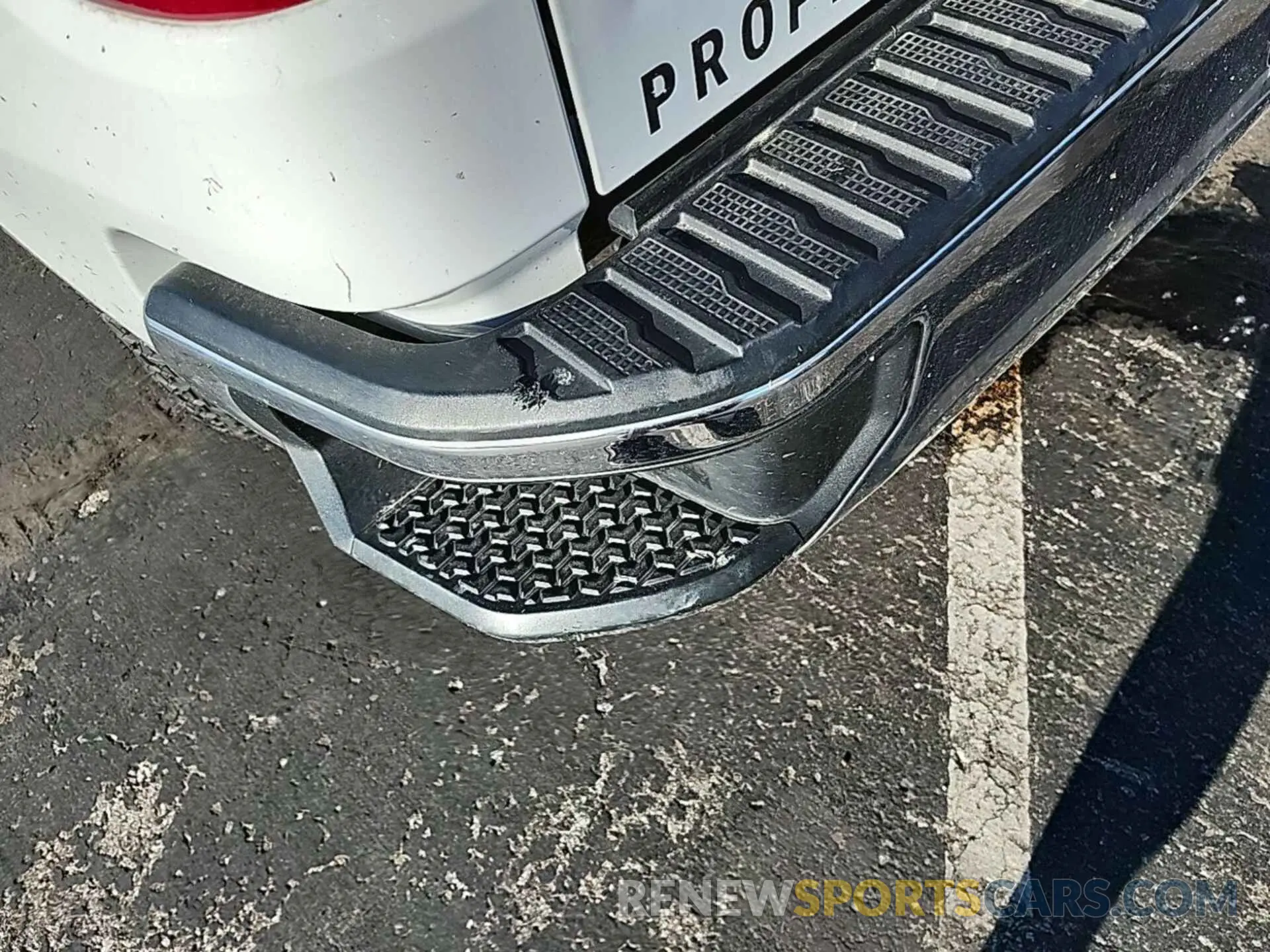 26 Photograph of a damaged car 1GCRYAEH2KZ344108 CHEVROLET SILVERADO 2019