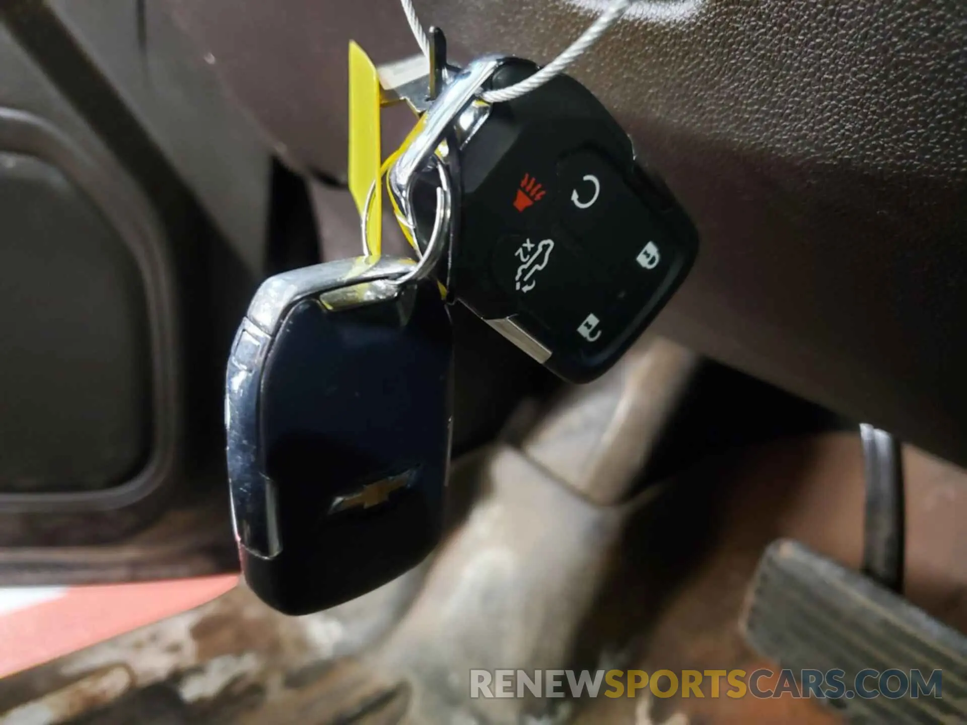 1 Photograph of a damaged car 1GCUYDED0KZ236336 CHEVROLET SILVERADO 2019