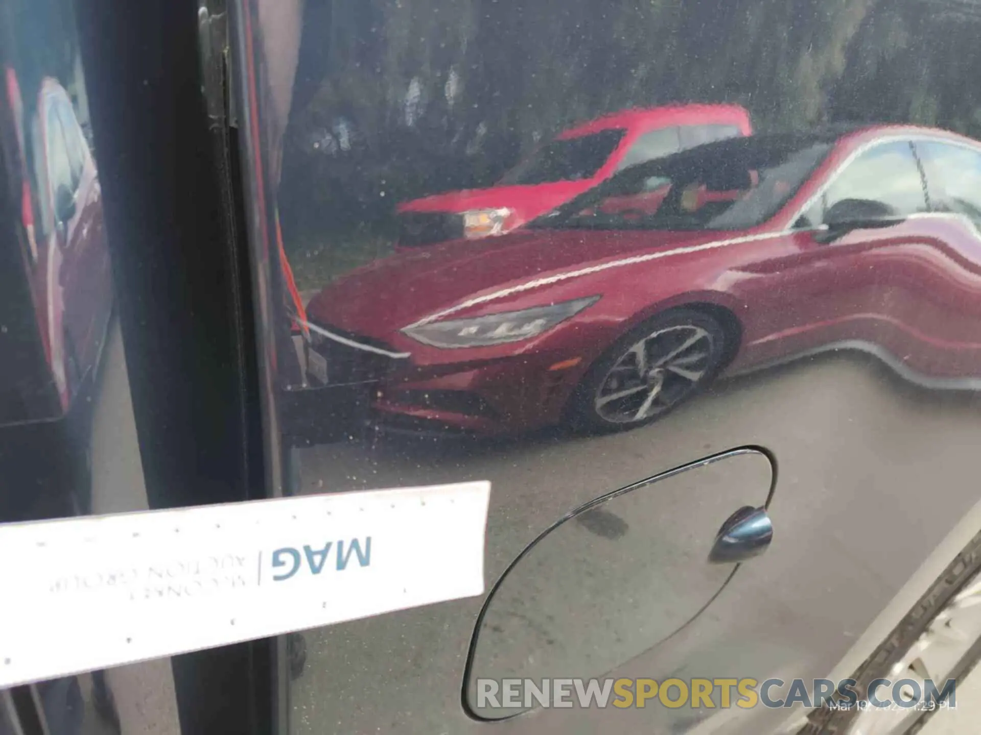 25 Photograph of a damaged car 1GCUYDED4KZ275219 CHEVROLET SILVERADO 2019