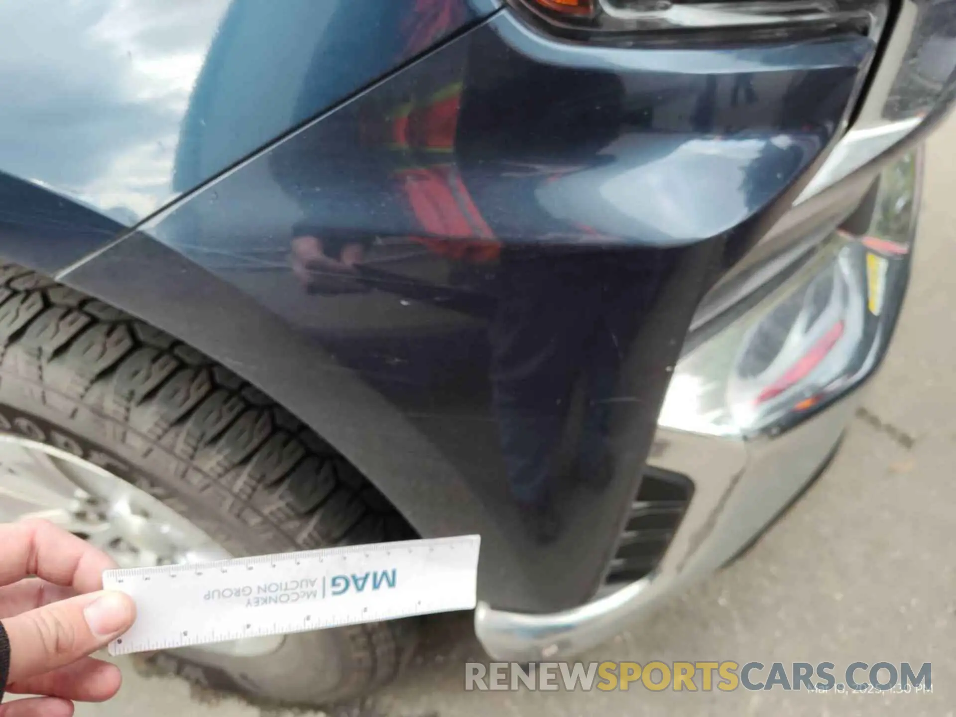 4 Photograph of a damaged car 1GCUYDED4KZ275219 CHEVROLET SILVERADO 2019