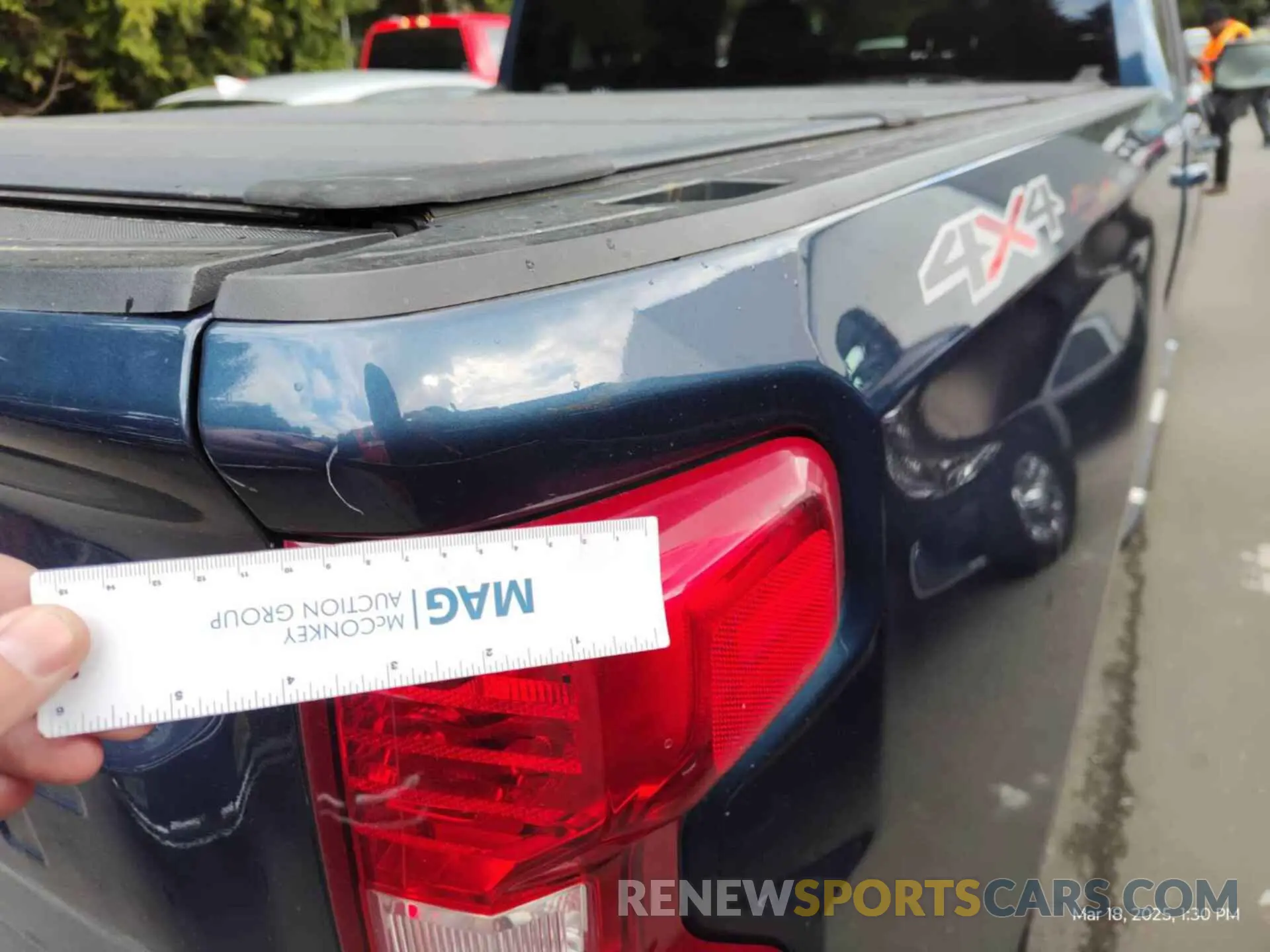 7 Photograph of a damaged car 1GCUYDED4KZ275219 CHEVROLET SILVERADO 2019