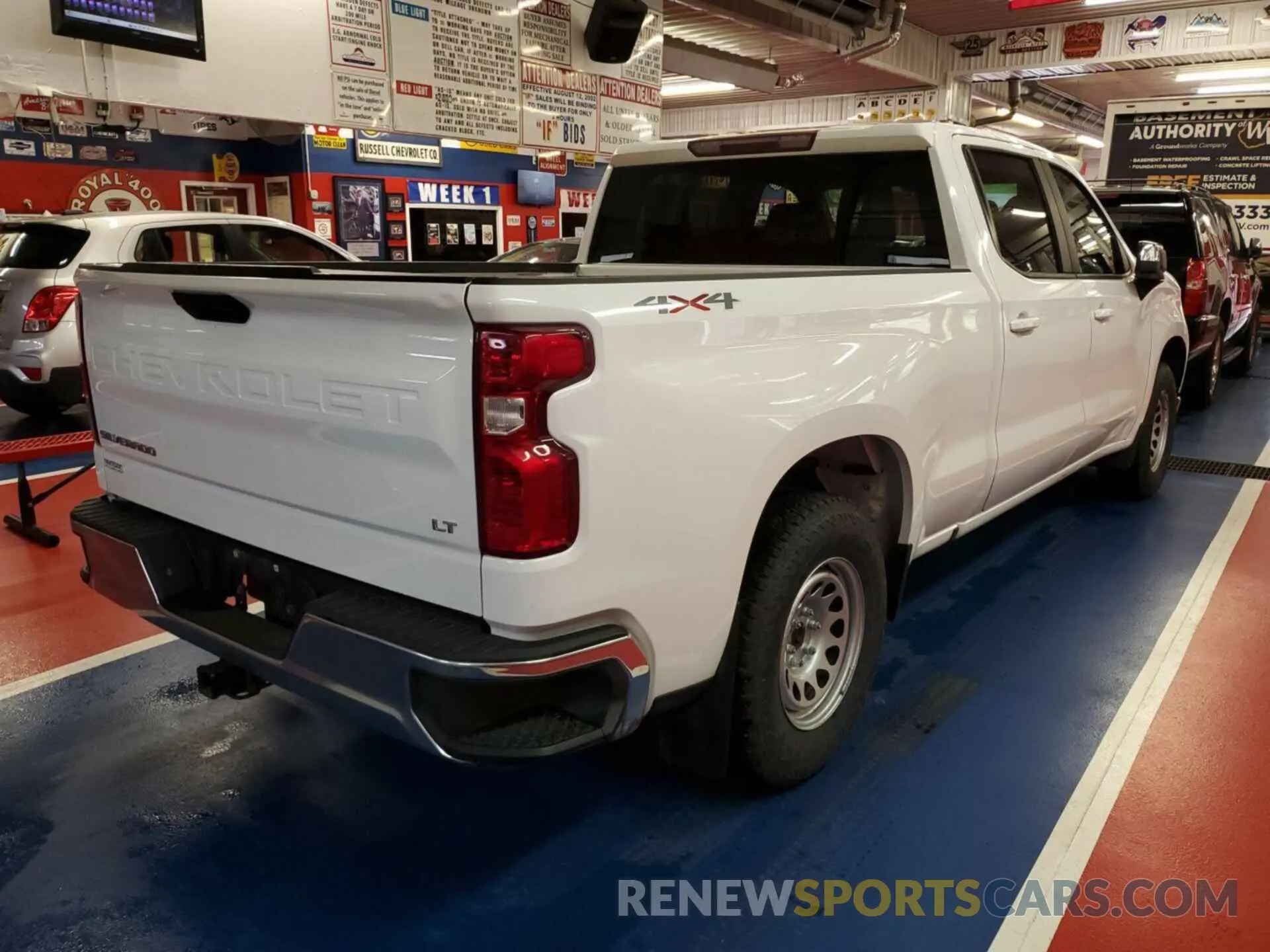 23 Photograph of a damaged car 1GCUYDED4KZ291324 CHEVROLET SILVERADO 2019