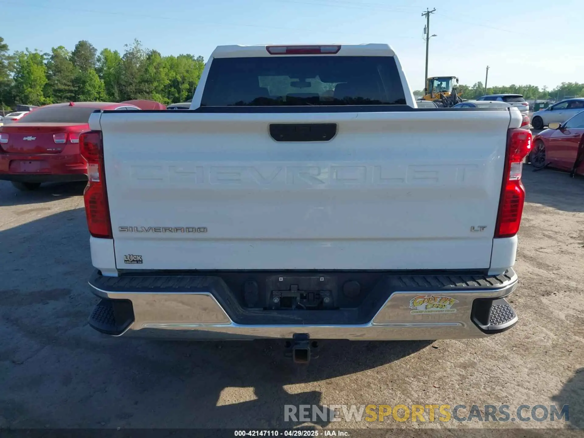 16 Photograph of a damaged car 1GCUYDED8KZ108698 CHEVROLET SILVERADO 2019