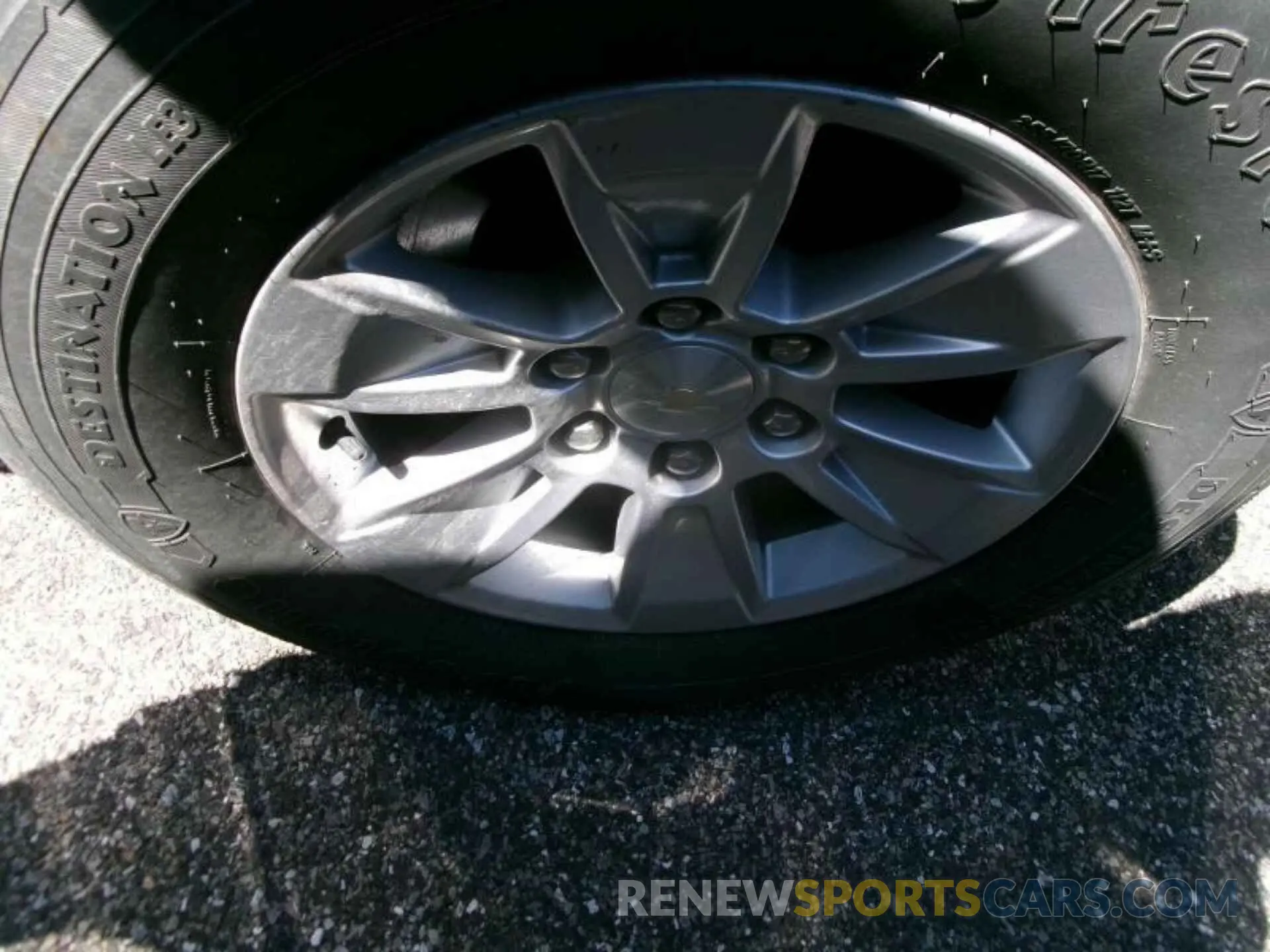 13 Photograph of a damaged car 1GCUYDED9KZ257265 CHEVROLET SILVERADO 2019
