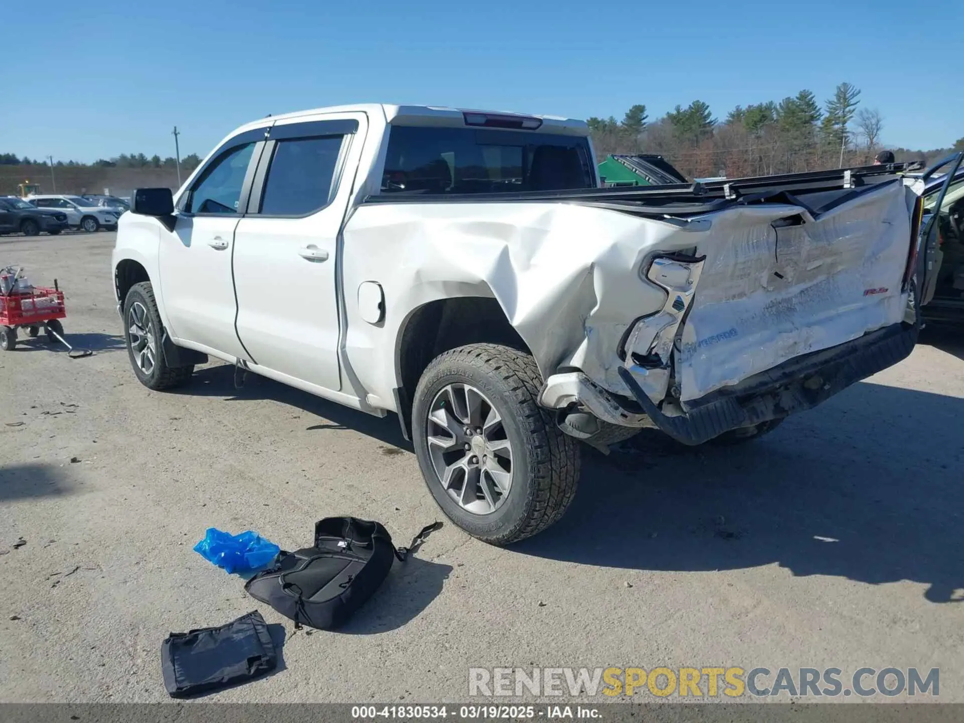 3 Photograph of a damaged car 1GCUYEED9KZ383874 CHEVROLET SILVERADO 2019