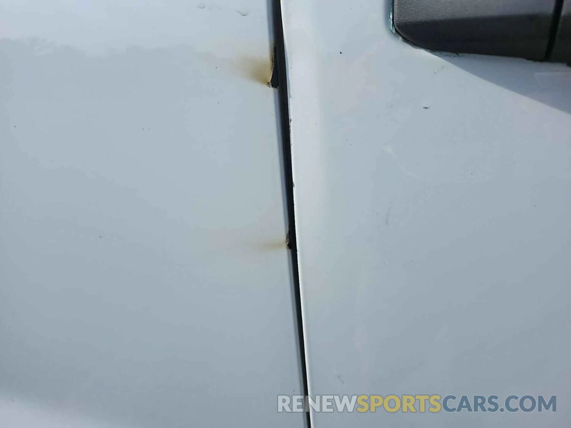 14 Photograph of a damaged car 2GB2CREGXK1214984 CHEVROLET SILVERADO 2019