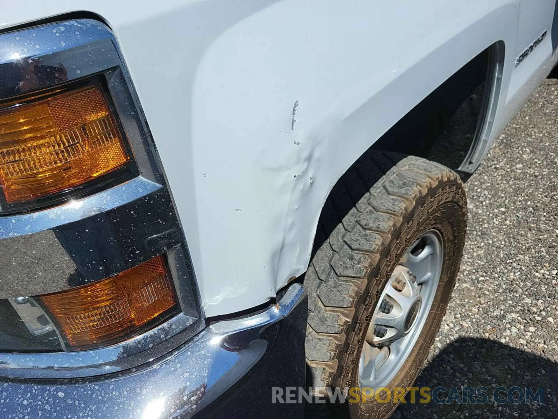 14 Photograph of a damaged car 2GC2KREG0K1112785 CHEVROLET SILVERADO 2019
