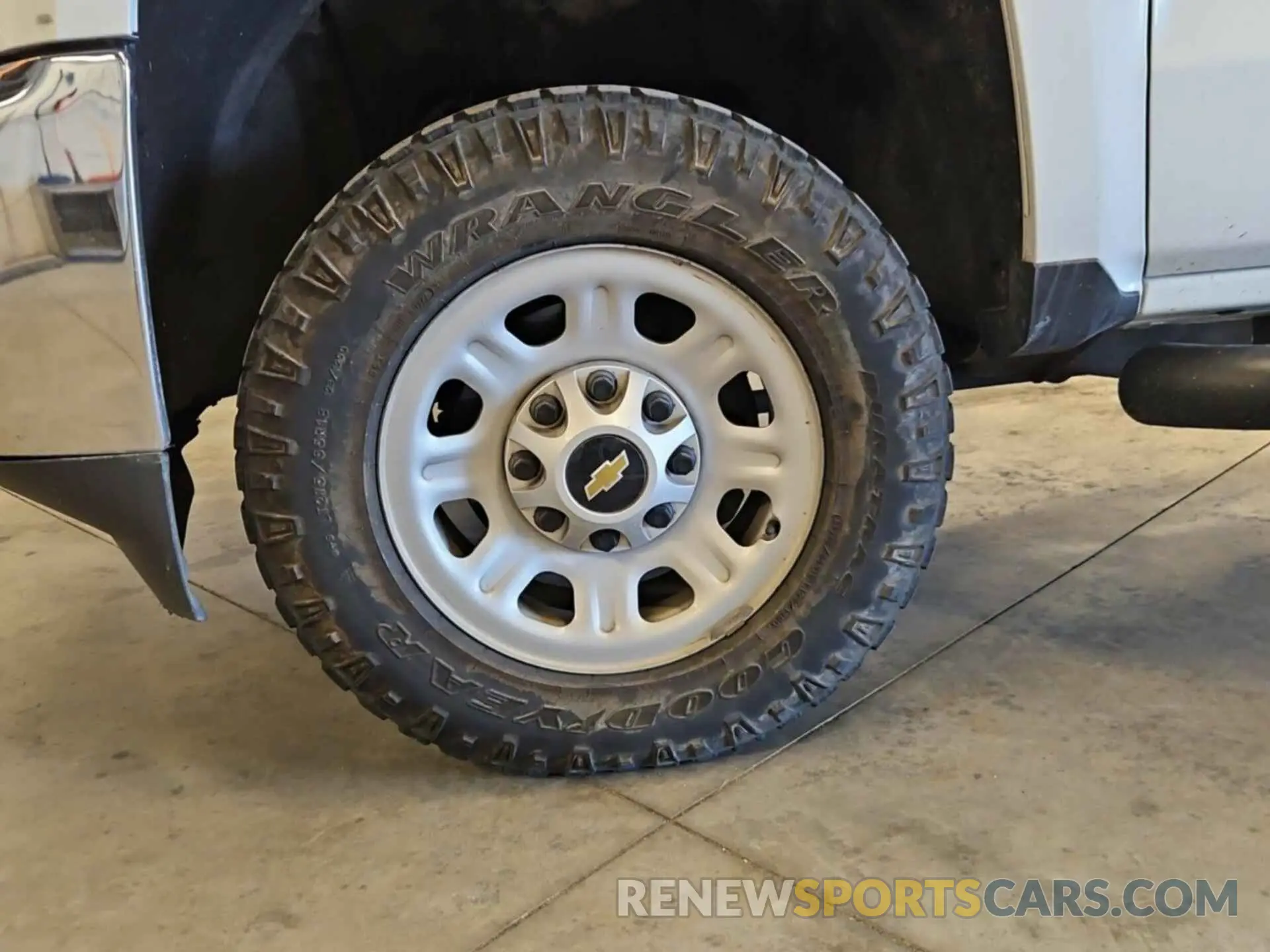 12 Photograph of a damaged car 2GC2KREG0K1184196 CHEVROLET SILVERADO 2019