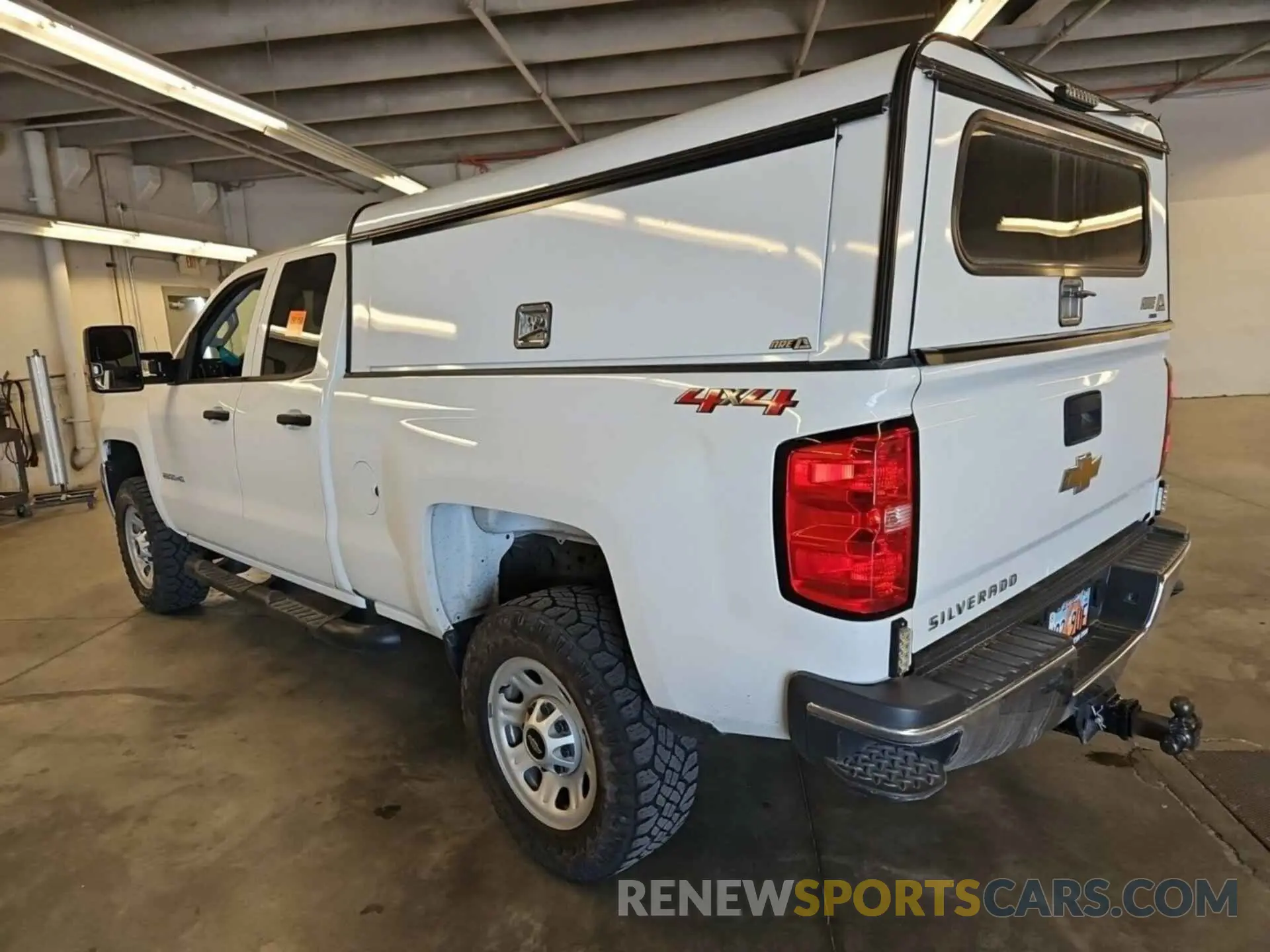 25 Photograph of a damaged car 2GC2KREG0K1184196 CHEVROLET SILVERADO 2019