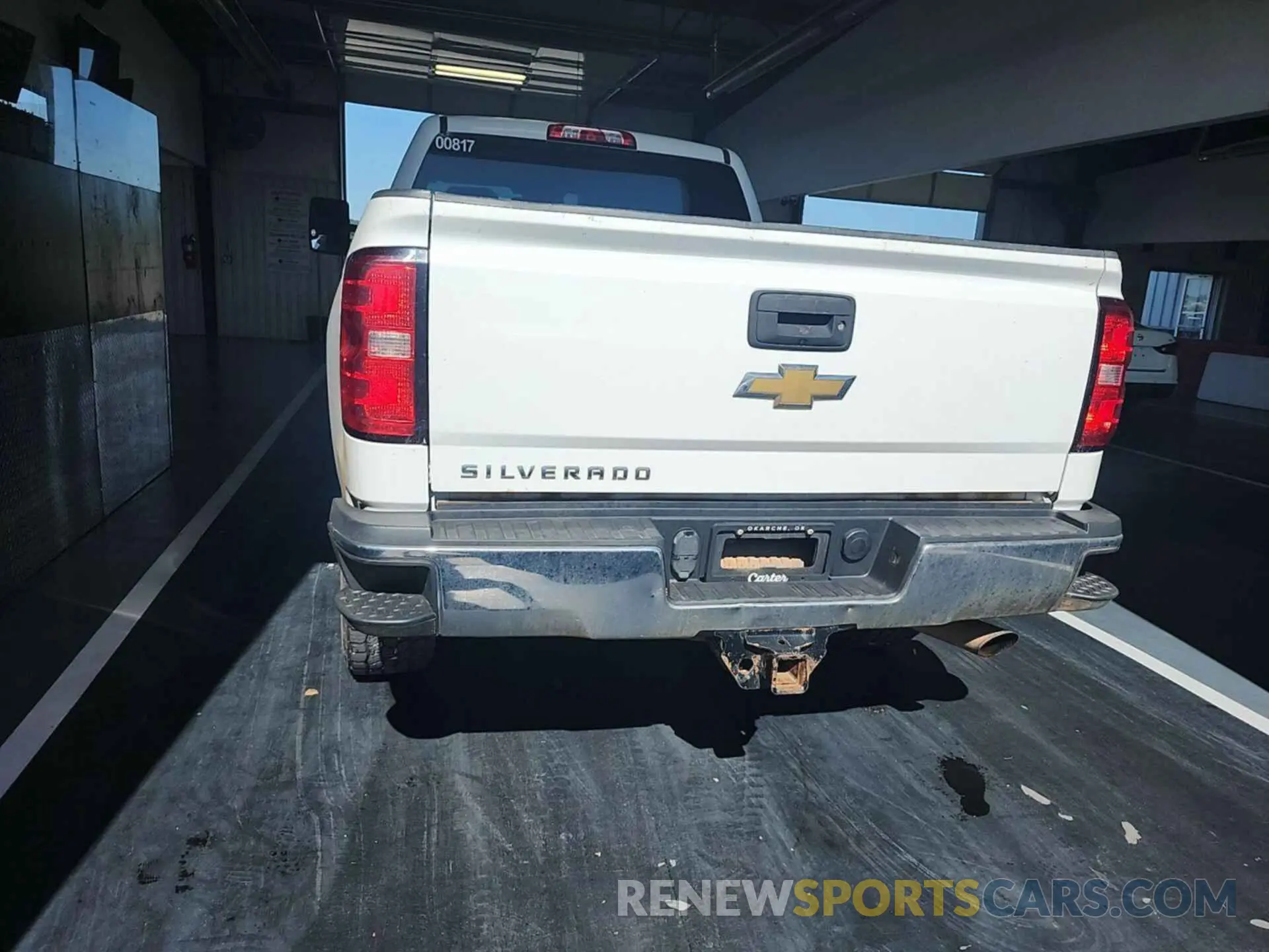 2 Photograph of a damaged car 2GC2KREG0K1200817 CHEVROLET SILVERADO 2019