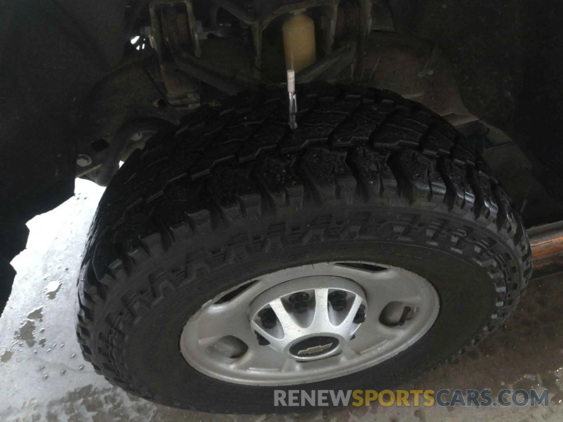 16 Photograph of a damaged car 2GC2KREG0K1204611 CHEVROLET SILVERADO 2019