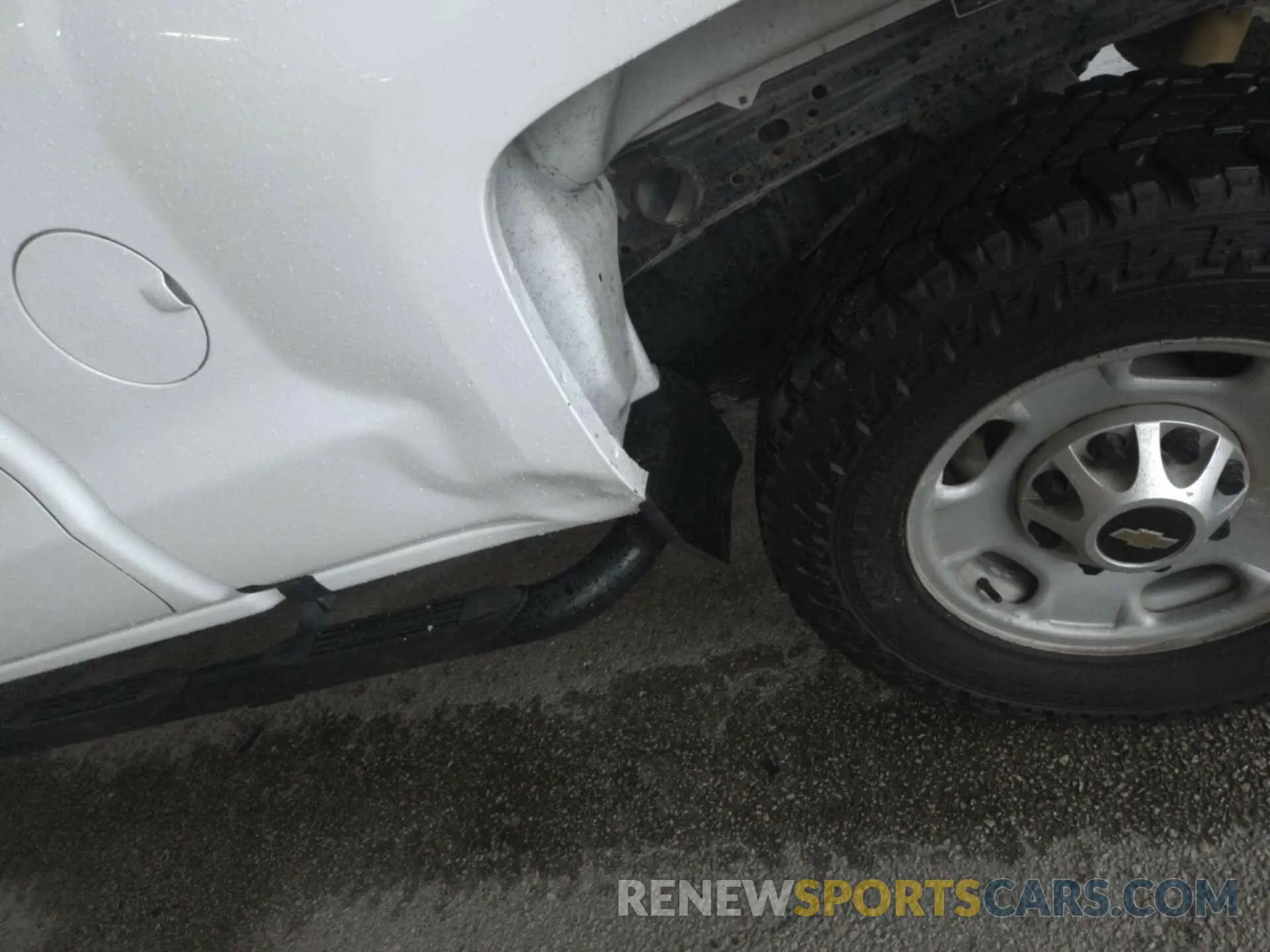 3 Photograph of a damaged car 2GC2KREG0K1204611 CHEVROLET SILVERADO 2019