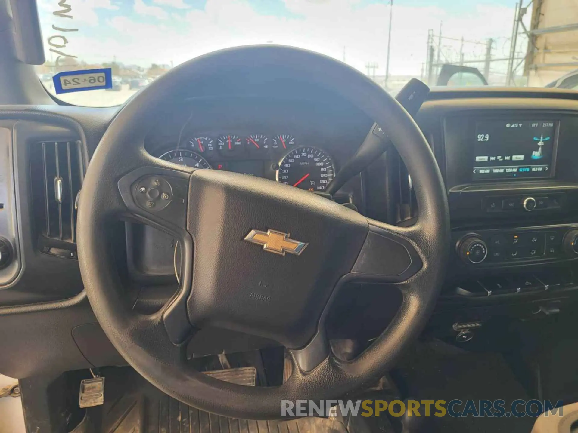 5 Photograph of a damaged car 2GC2KREG0K1204947 CHEVROLET SILVERADO 2019