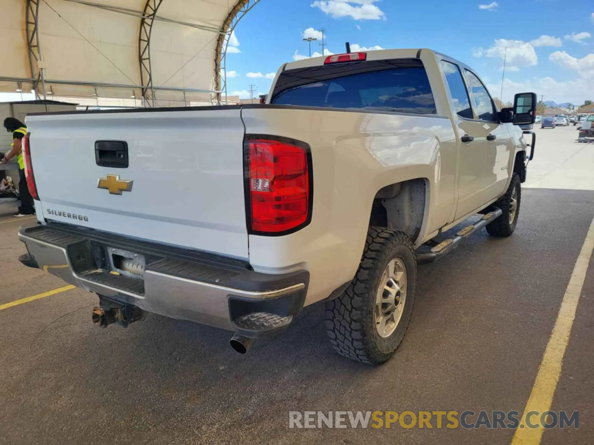 9 Photograph of a damaged car 2GC2KREG0K1204947 CHEVROLET SILVERADO 2019