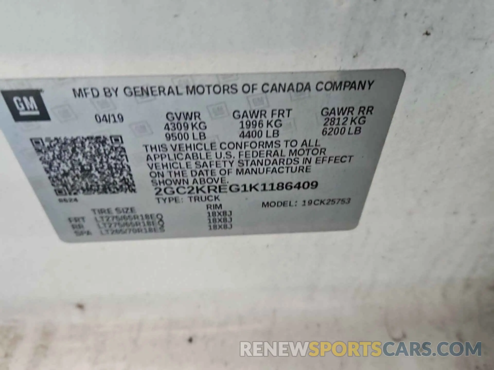 19 Photograph of a damaged car 2GC2KREG1K1186409 CHEVROLET SILVERADO 2019