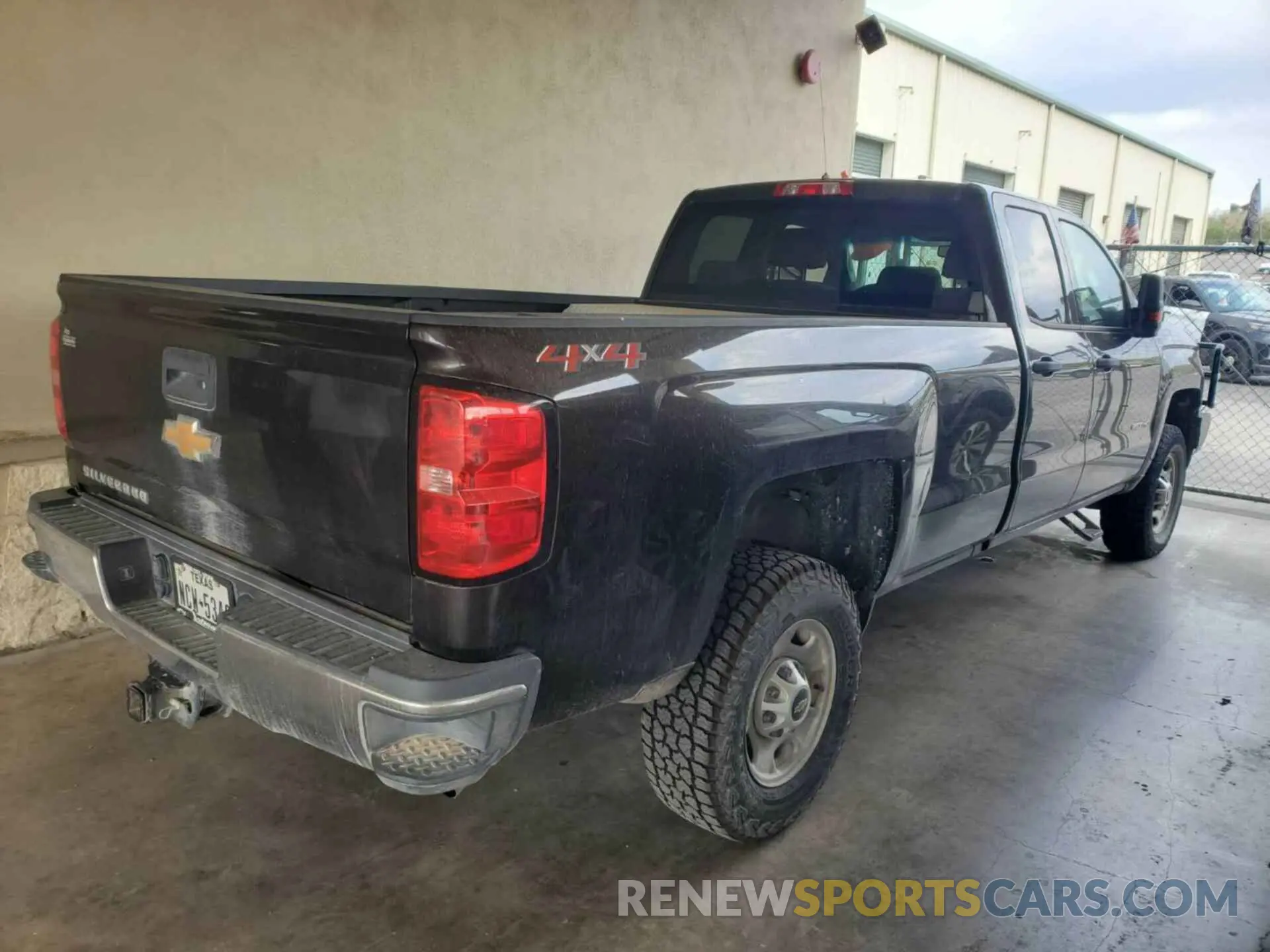 13 Photograph of a damaged car 2GC2KREG2K1168159 CHEVROLET SILVERADO 2019