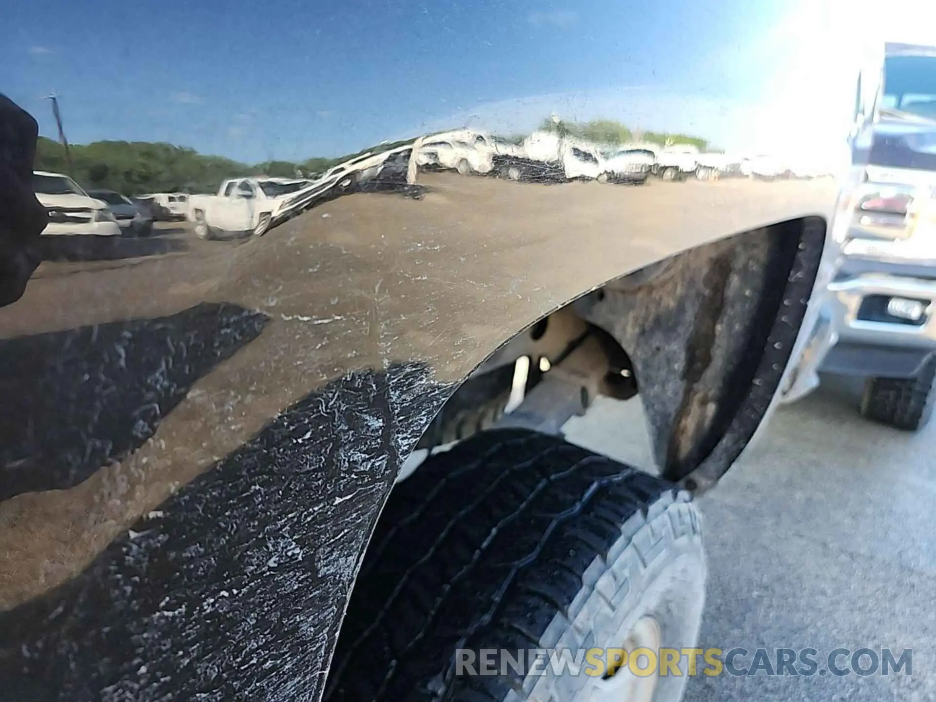 9 Photograph of a damaged car 2GC2KREG2K1168159 CHEVROLET SILVERADO 2019