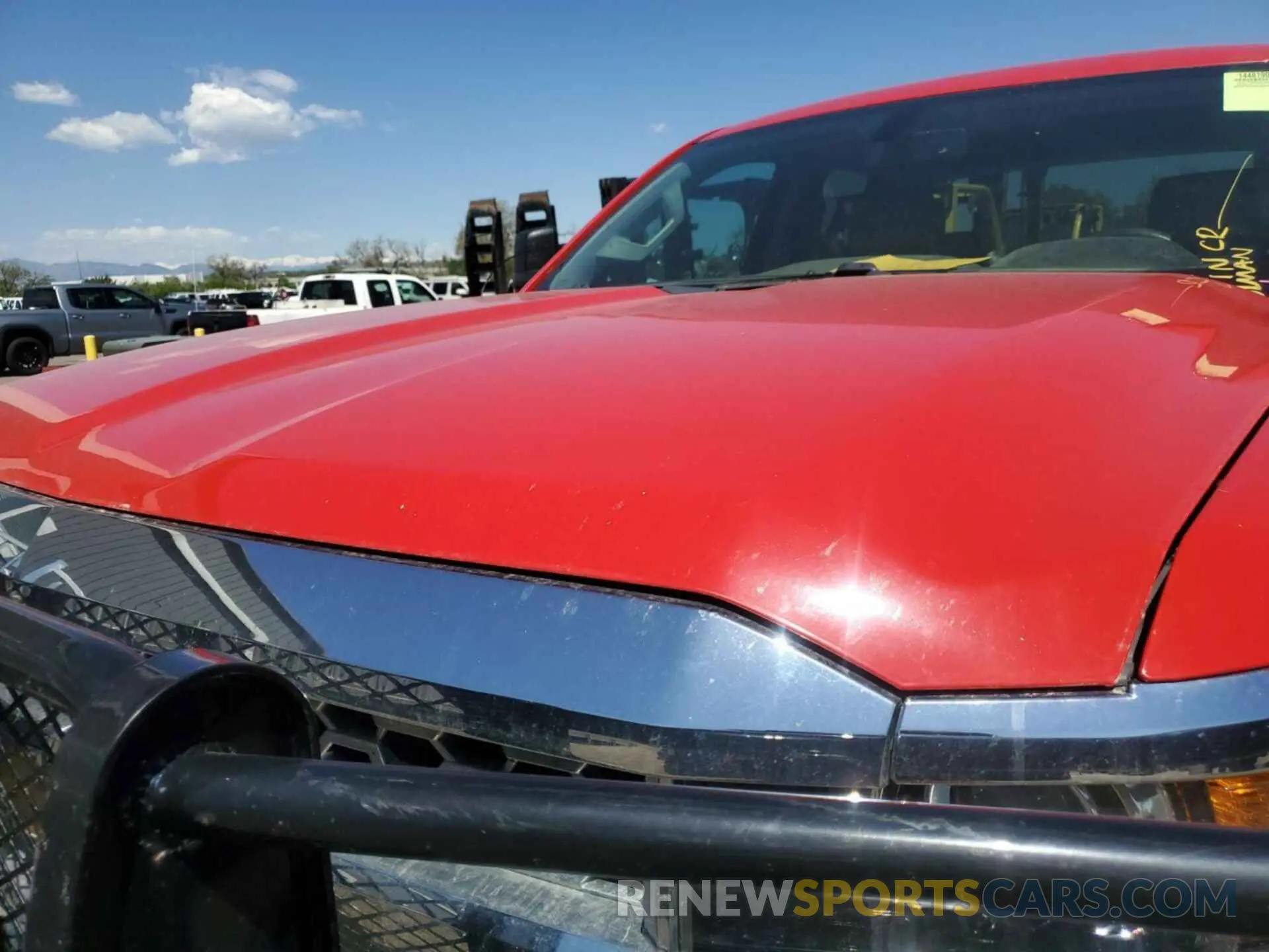 26 Photograph of a damaged car 2GC2KREG4K1179339 CHEVROLET SILVERADO 2019