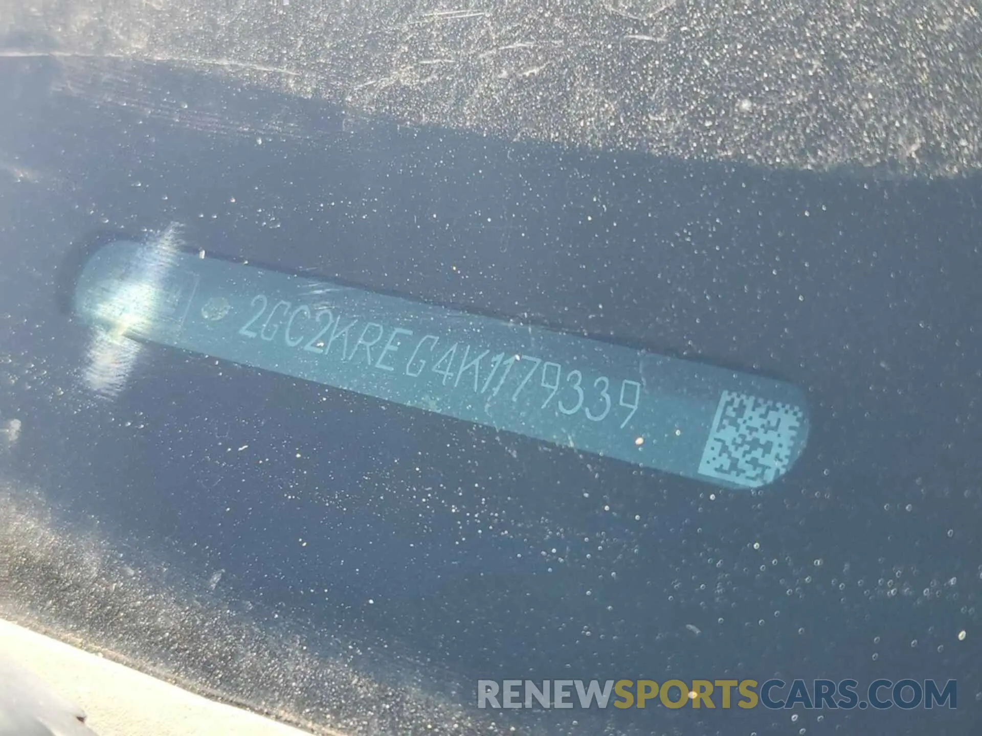 27 Photograph of a damaged car 2GC2KREG4K1179339 CHEVROLET SILVERADO 2019
