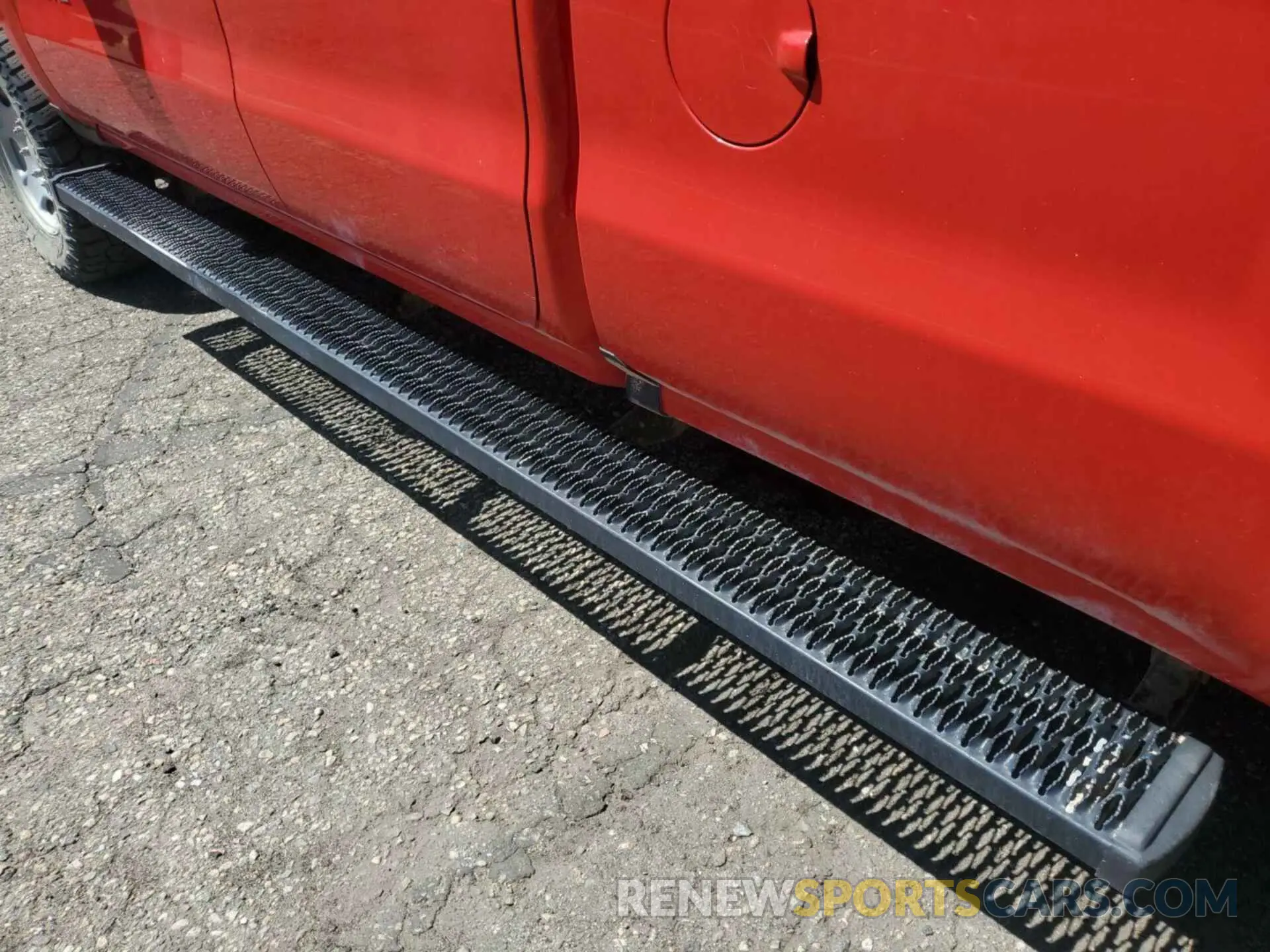 3 Photograph of a damaged car 2GC2KREG4K1179339 CHEVROLET SILVERADO 2019