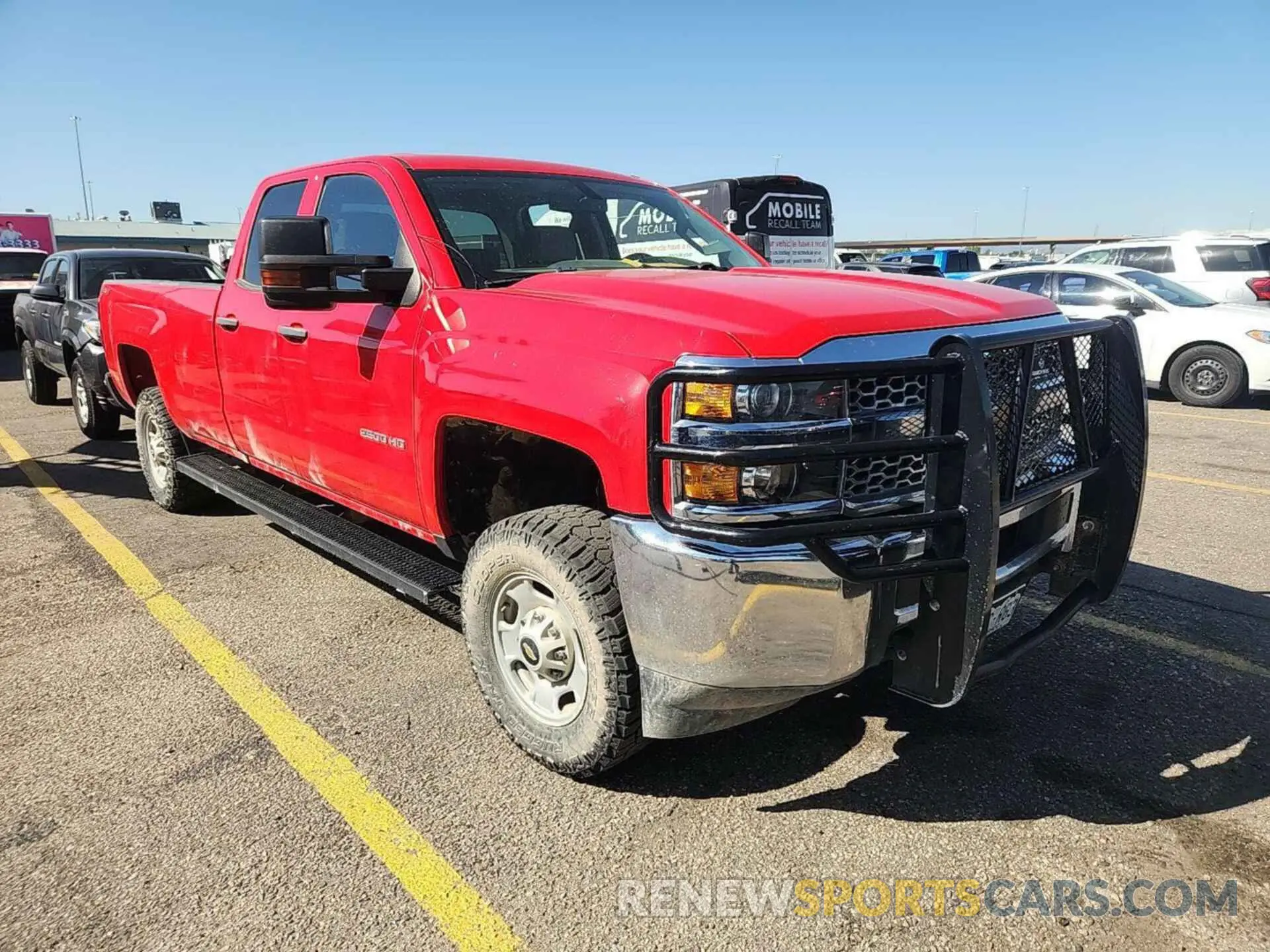 5 Photograph of a damaged car 2GC2KREG4K1179339 CHEVROLET SILVERADO 2019