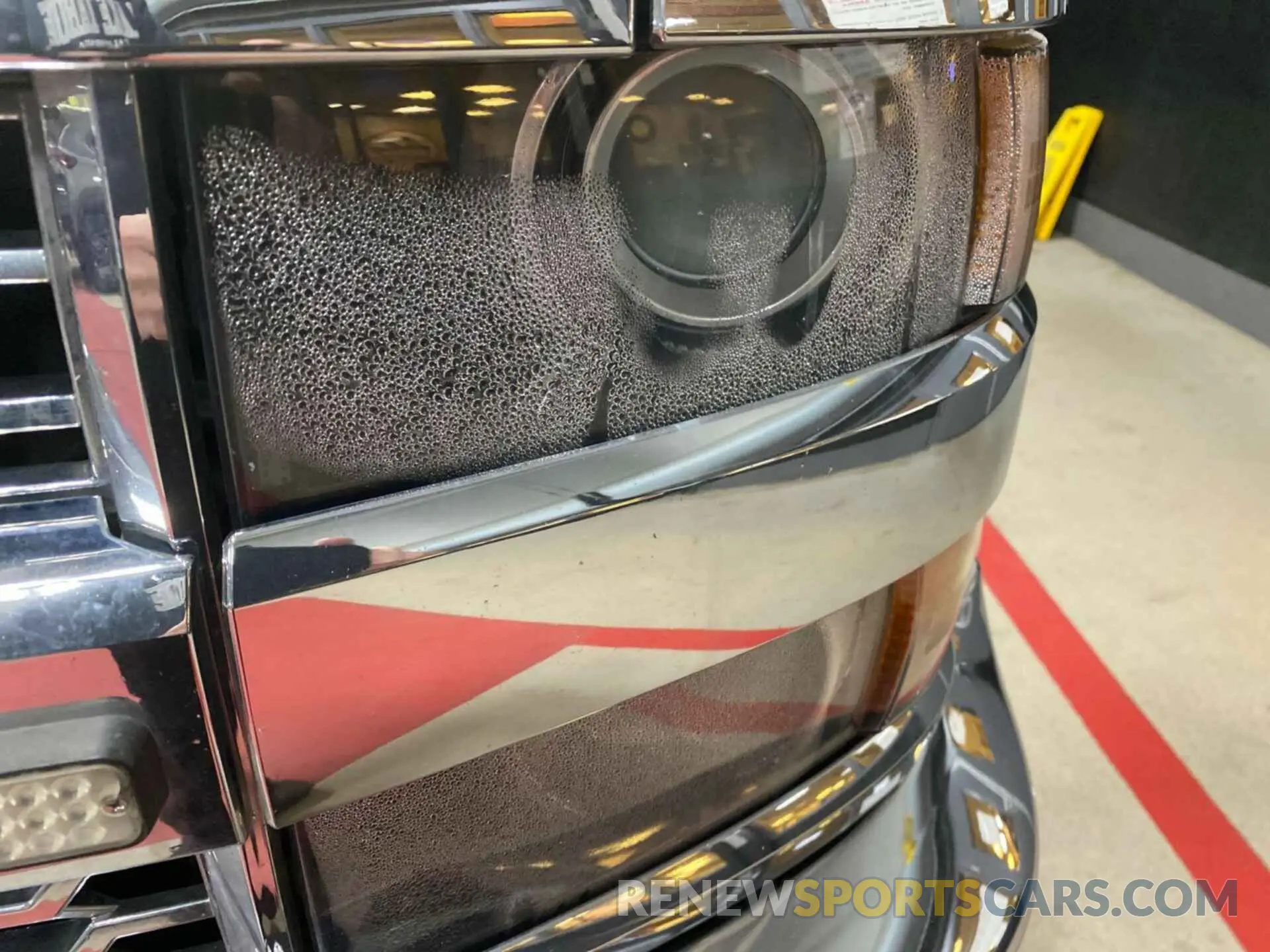 17 Photograph of a damaged car 2GC2KREG5K1124558 CHEVROLET SILVERADO 2019