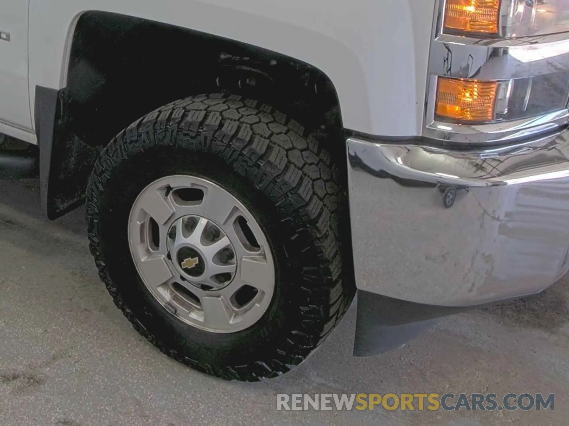 26 Photograph of a damaged car 2GC2KREG5K1124558 CHEVROLET SILVERADO 2019